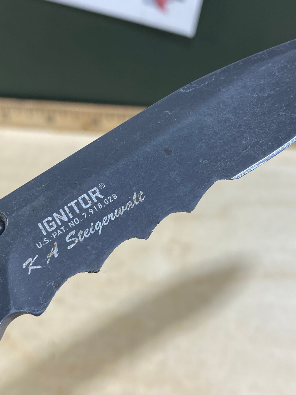 CRKT 6865 Ignitor #89. Light usage. Dirty