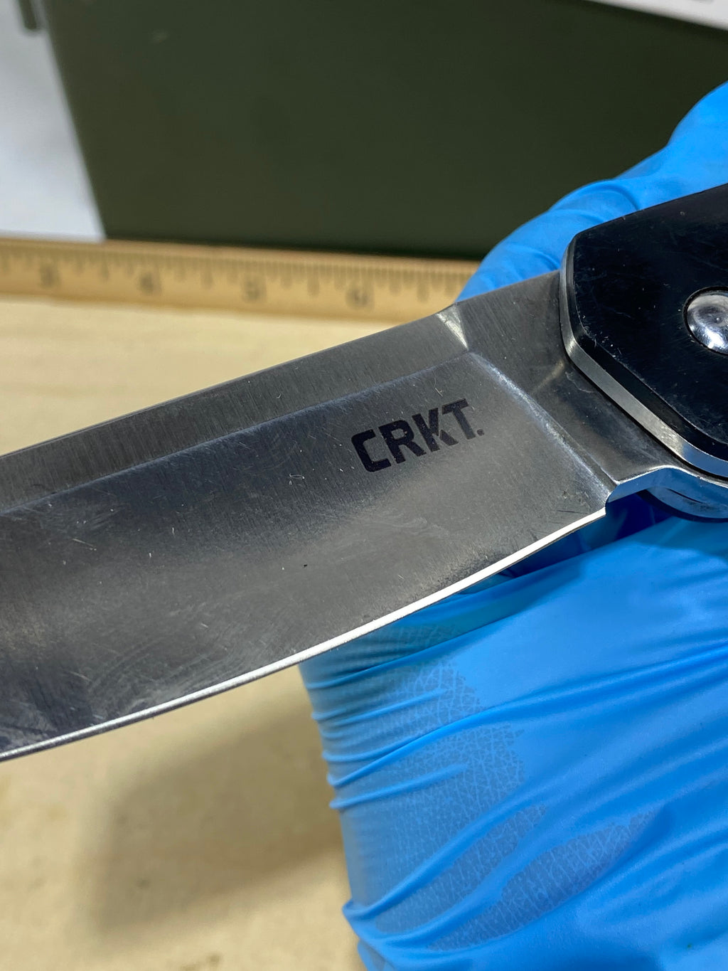 CRKT 7270 Ripsnort #95. Light usage.