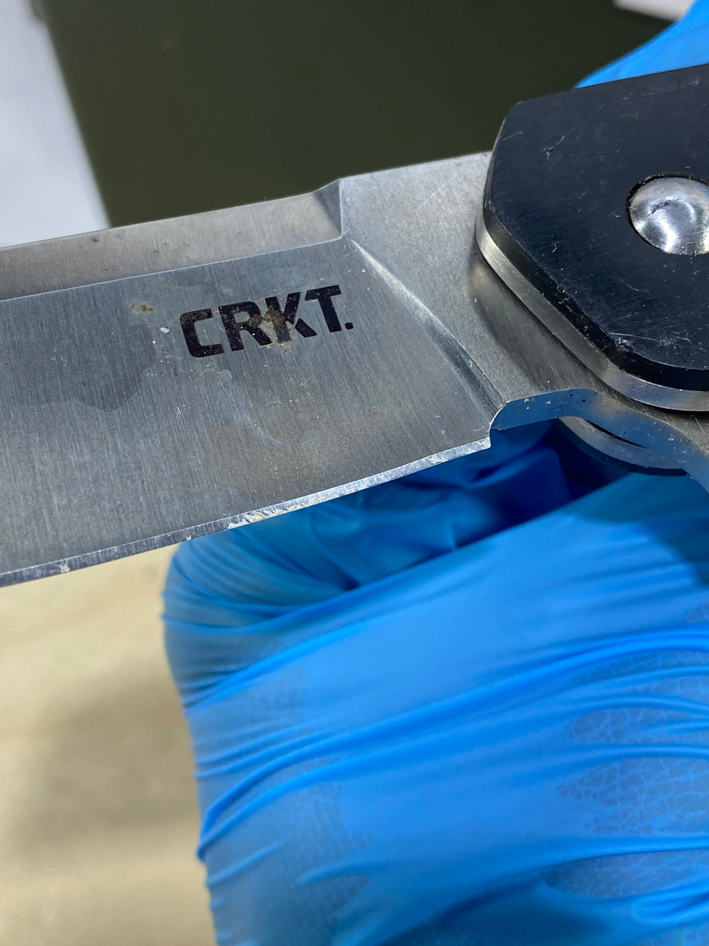 CRKT 7270 Ripsnort #98. Light usage