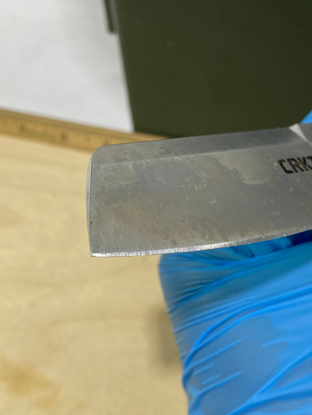 CRKT 7270 Ripsnort #98. Light usage