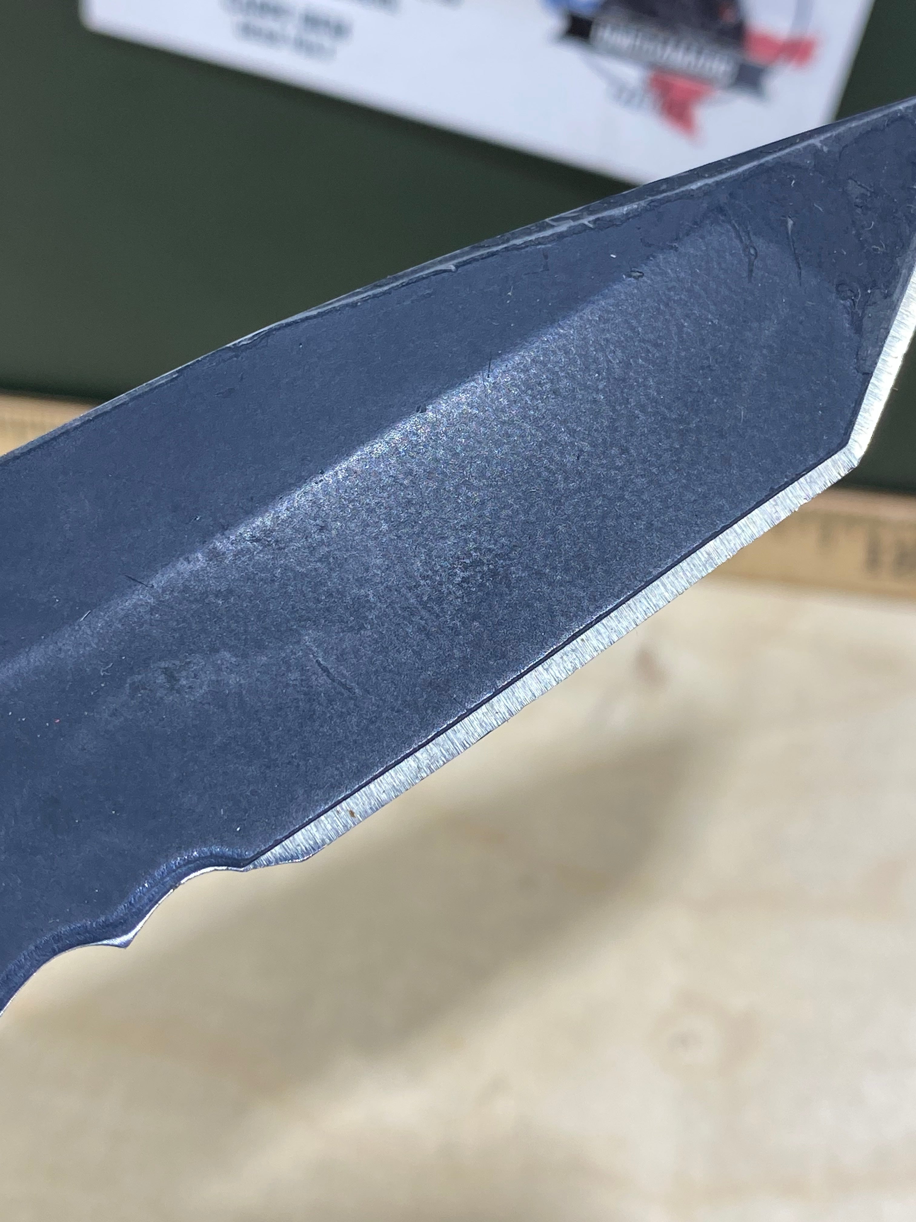 CRKT M16-14SFG #101. Light usage