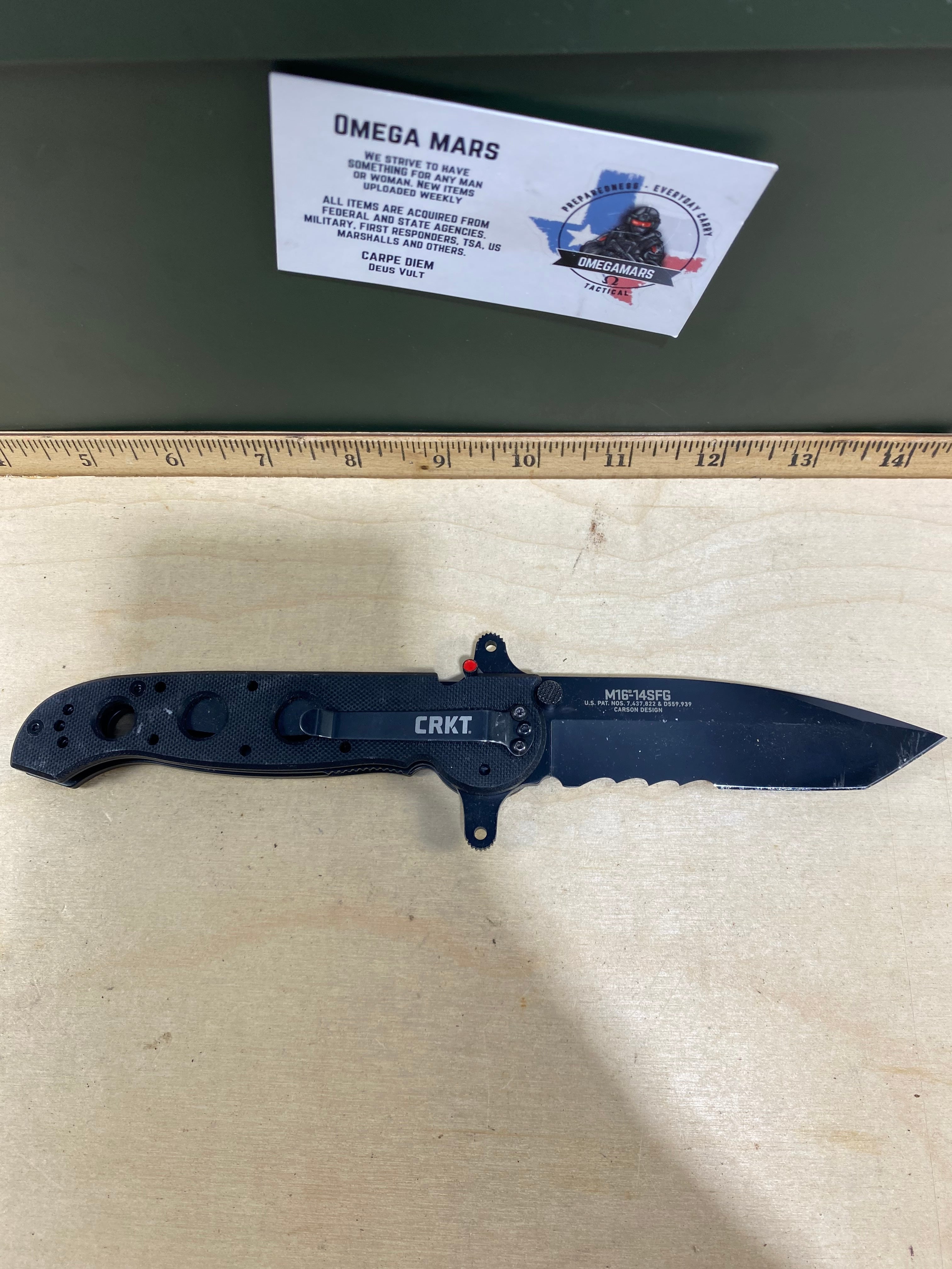 CRKT M16-14SFG #107. Light usage