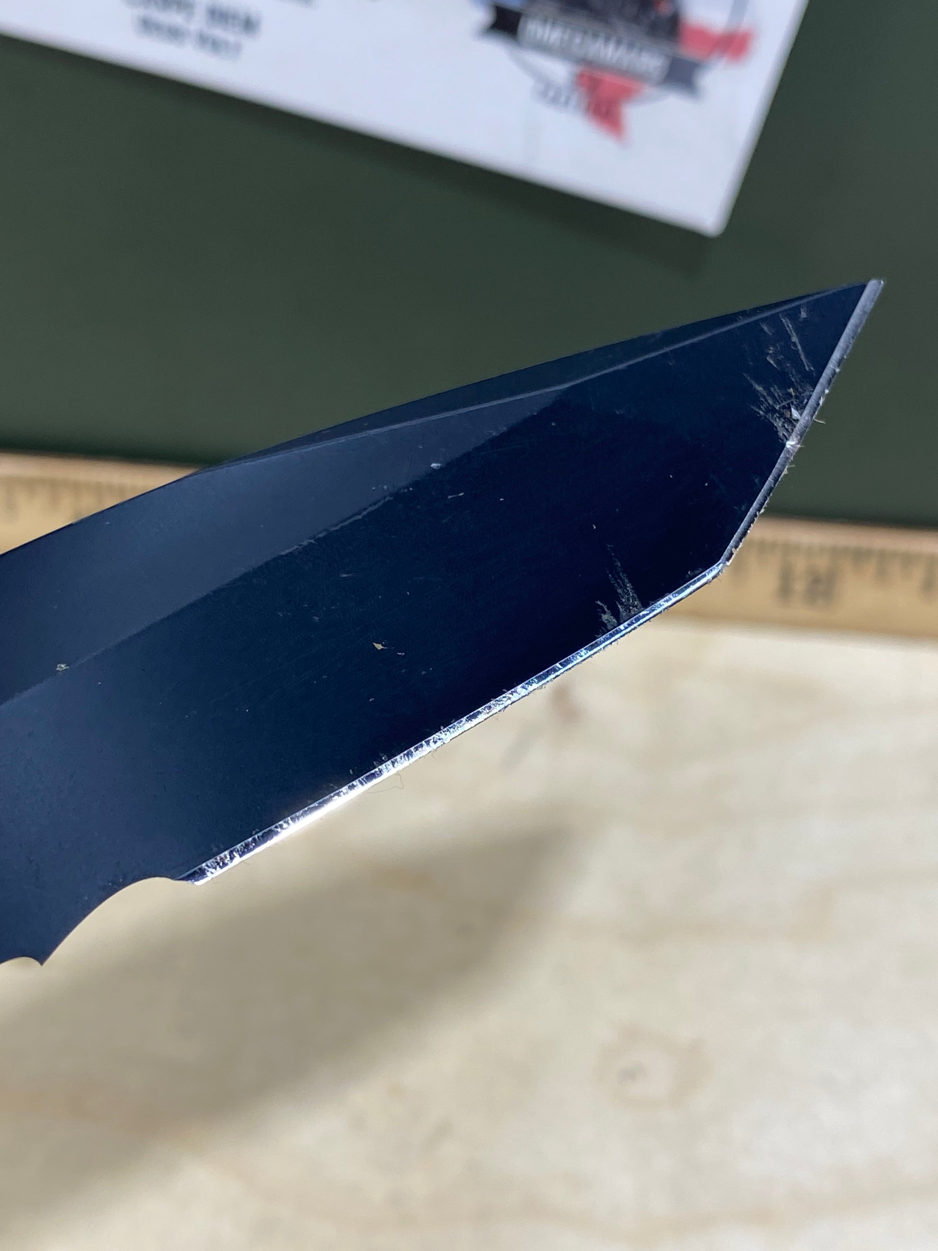 CRKT M16-14SFG #107. Light usage