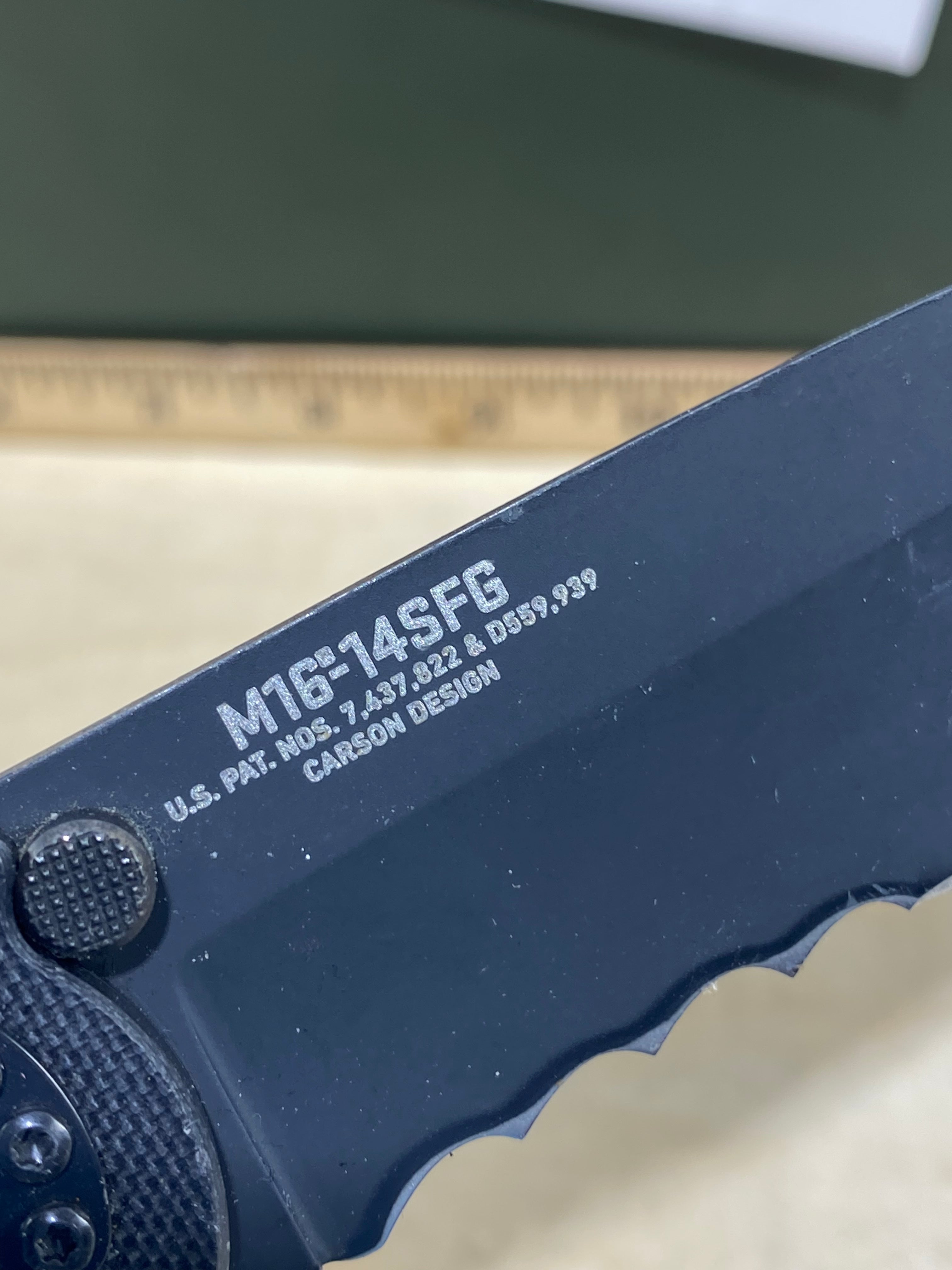CRKT M16-14SFG #108. Light usage