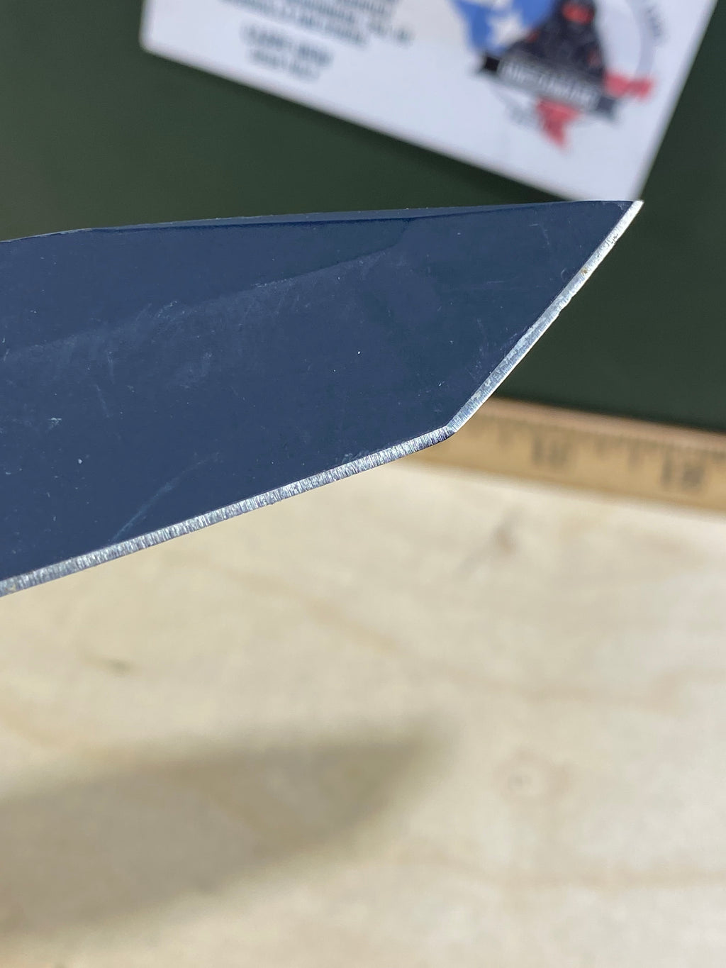 CRKT M16-14SFG #108. Light usage