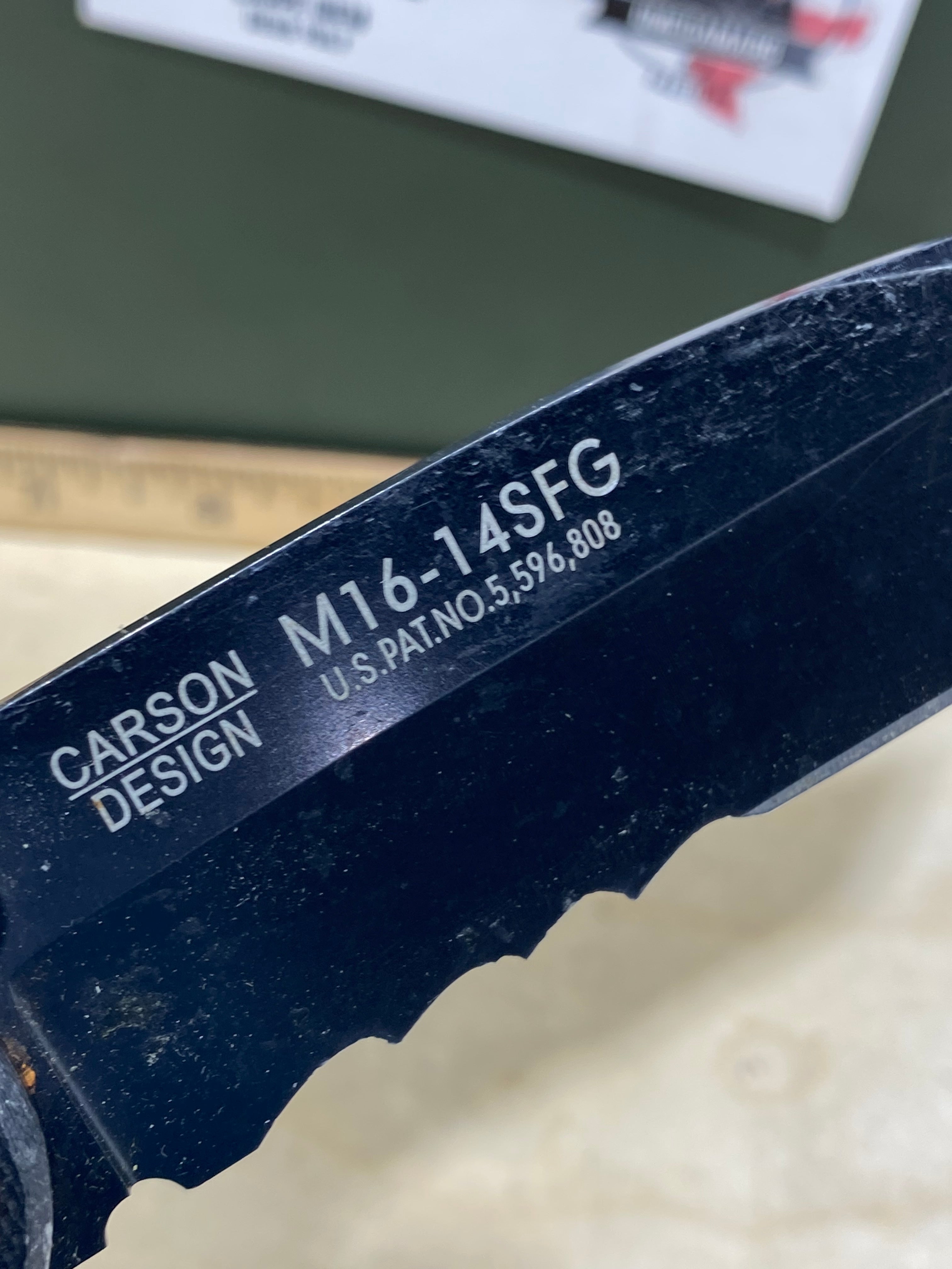 CRKT M16-14SFG #109. Light usage