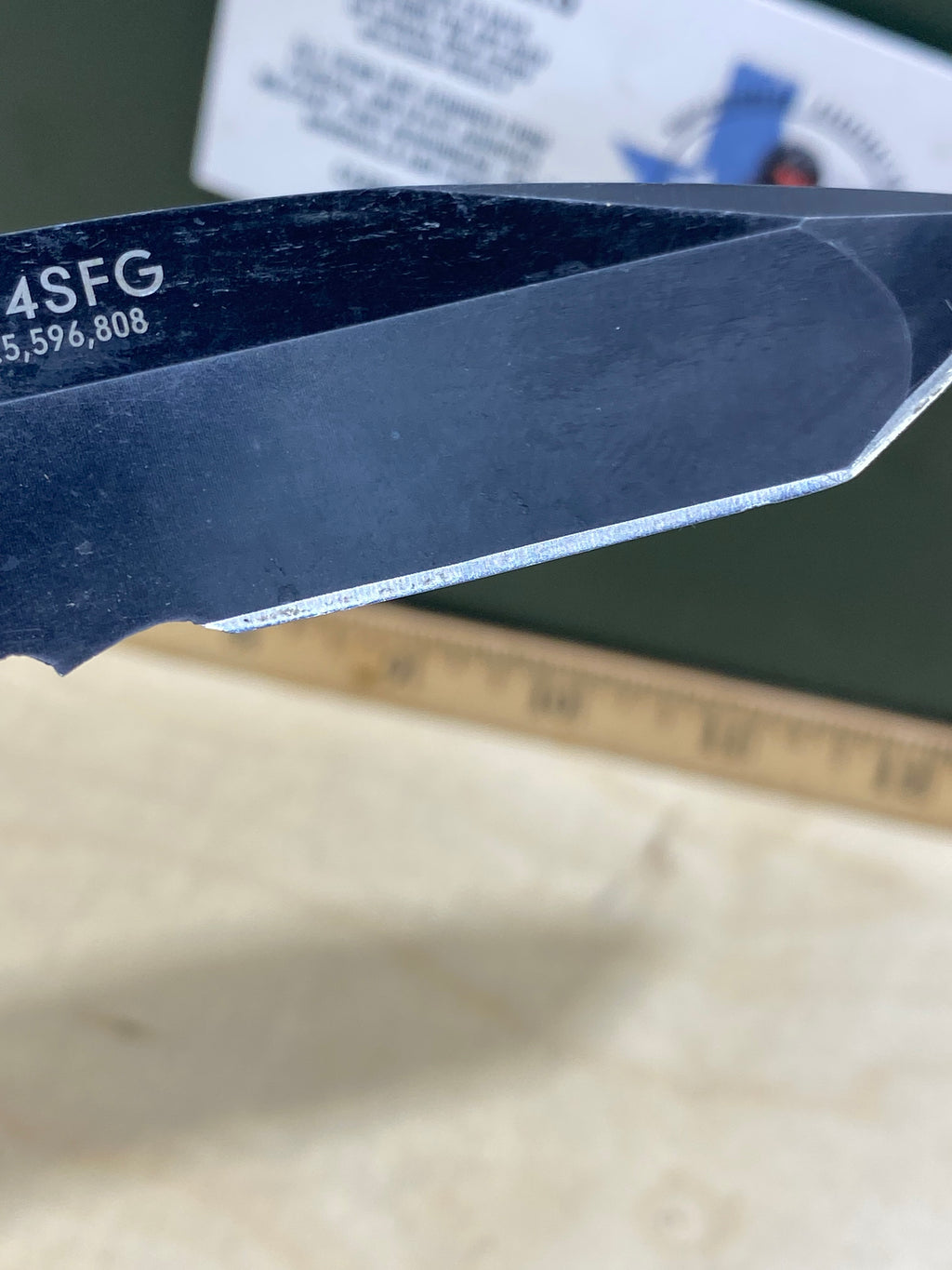 CRKT M16-14SFG #109. Light usage