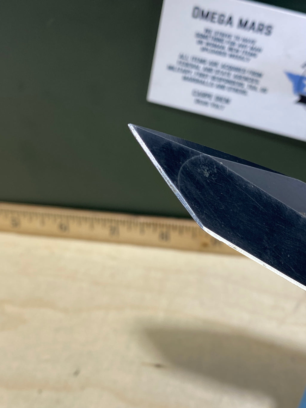 CRKT M16-14SFG #109. Light usage