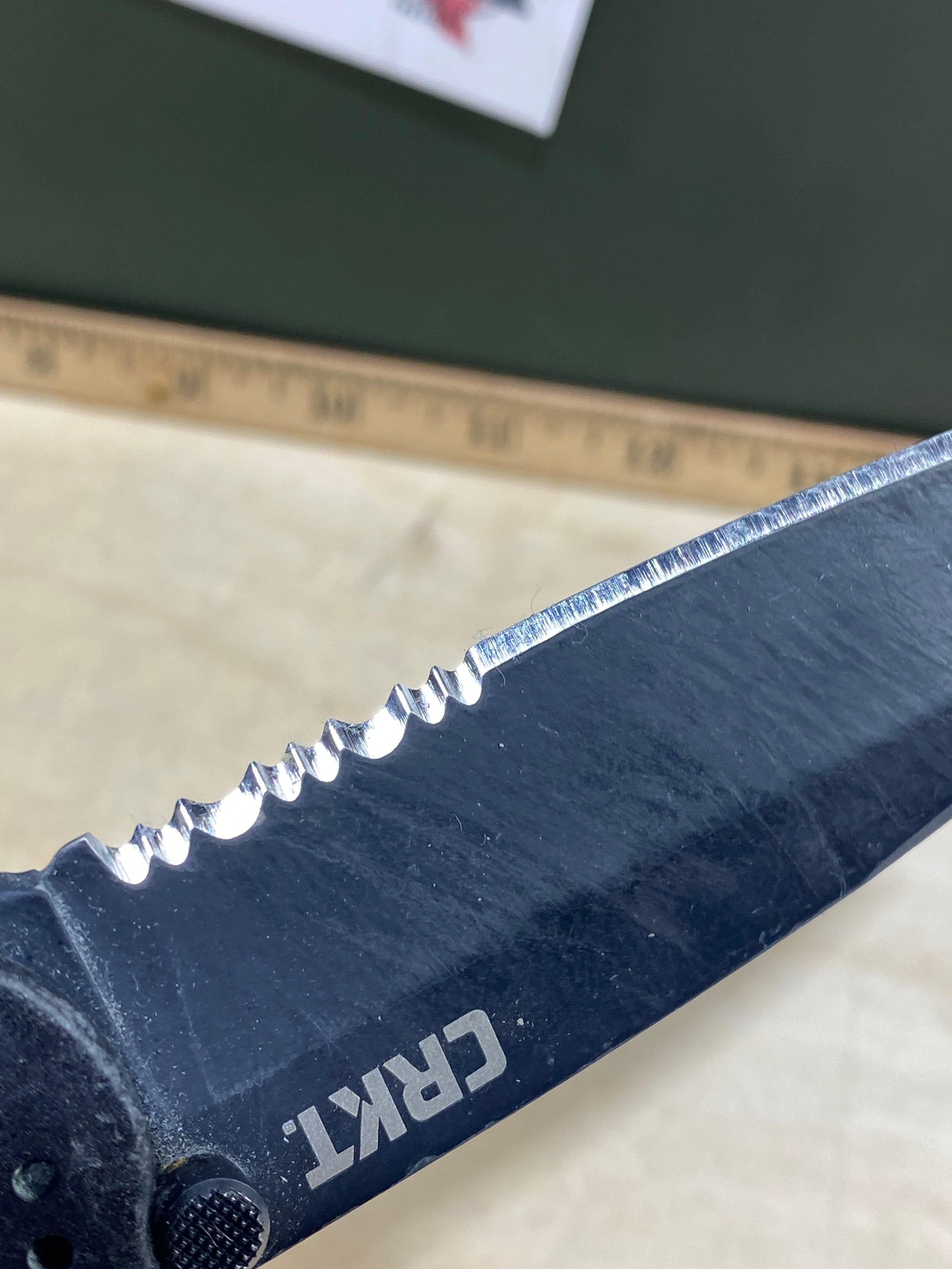CRKT M16-14ZLEK #111. Light usage