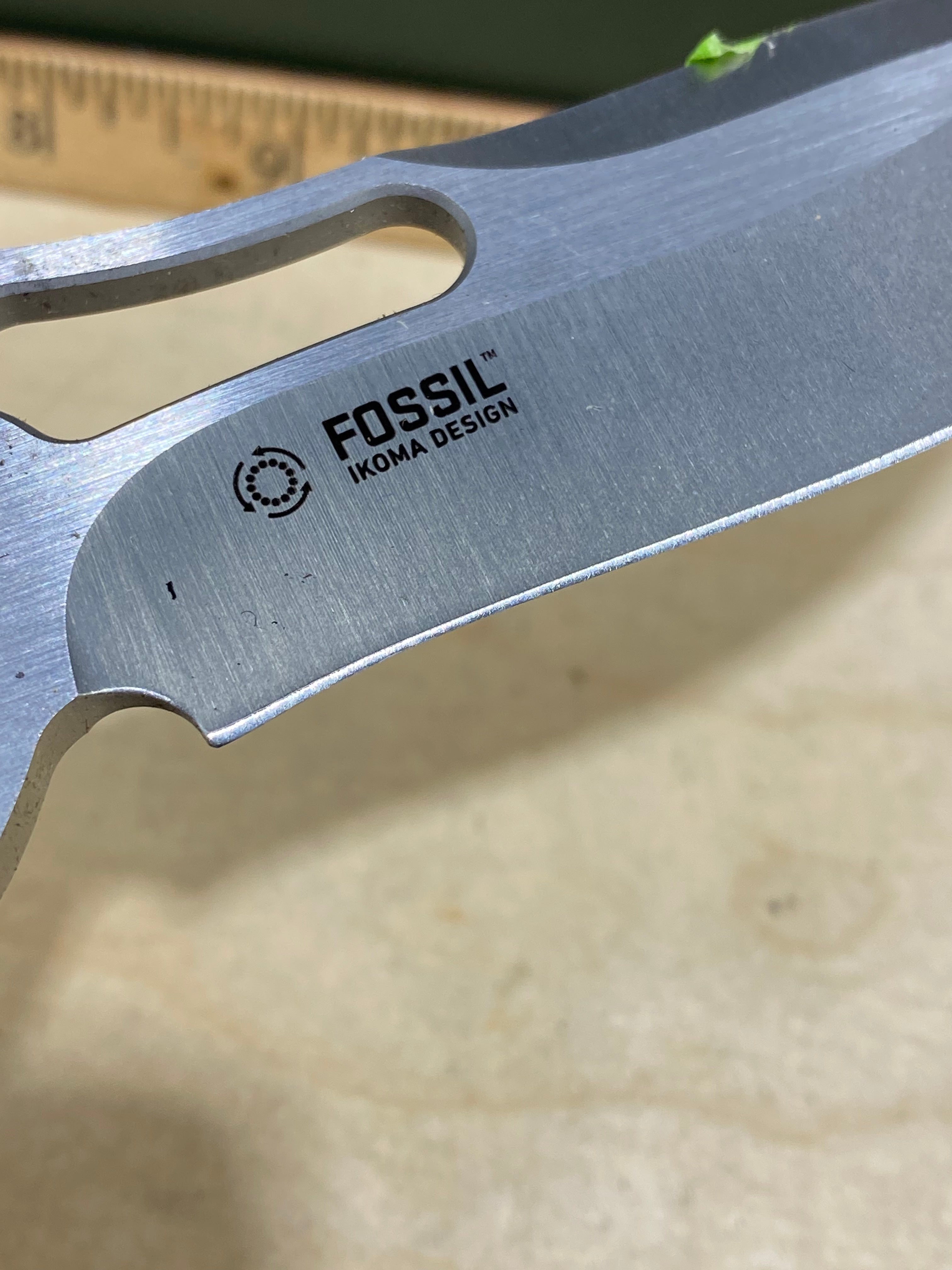 CRKT 5470 Fosil #116. Light usage