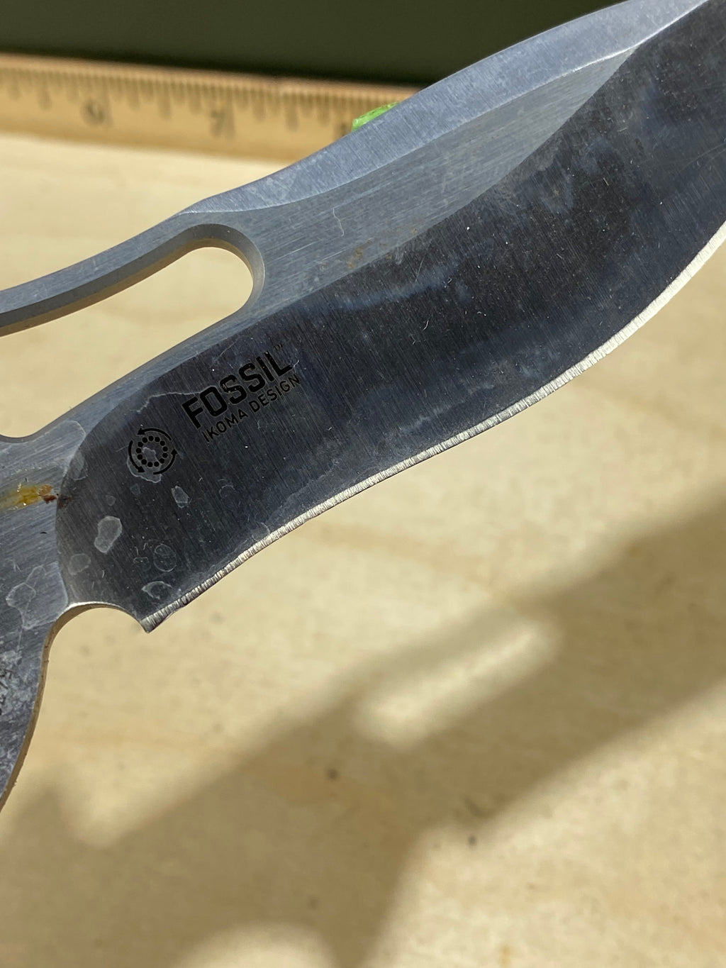 CRKT 5470 Fosil #121. Light usage