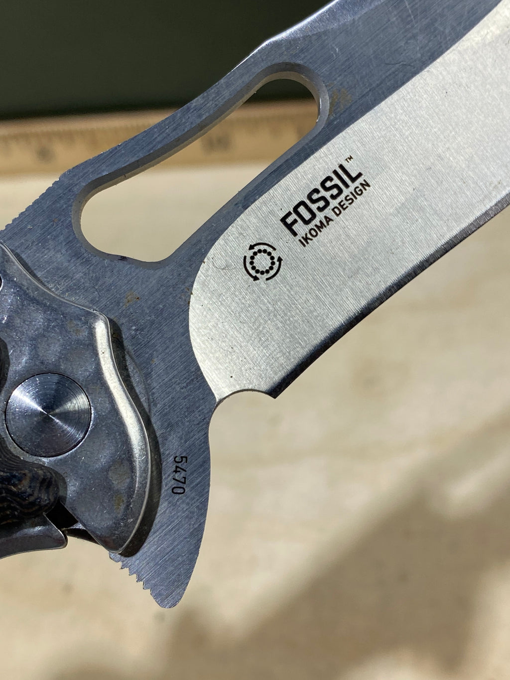 CRKT 5470 Fosil #122. Light usage