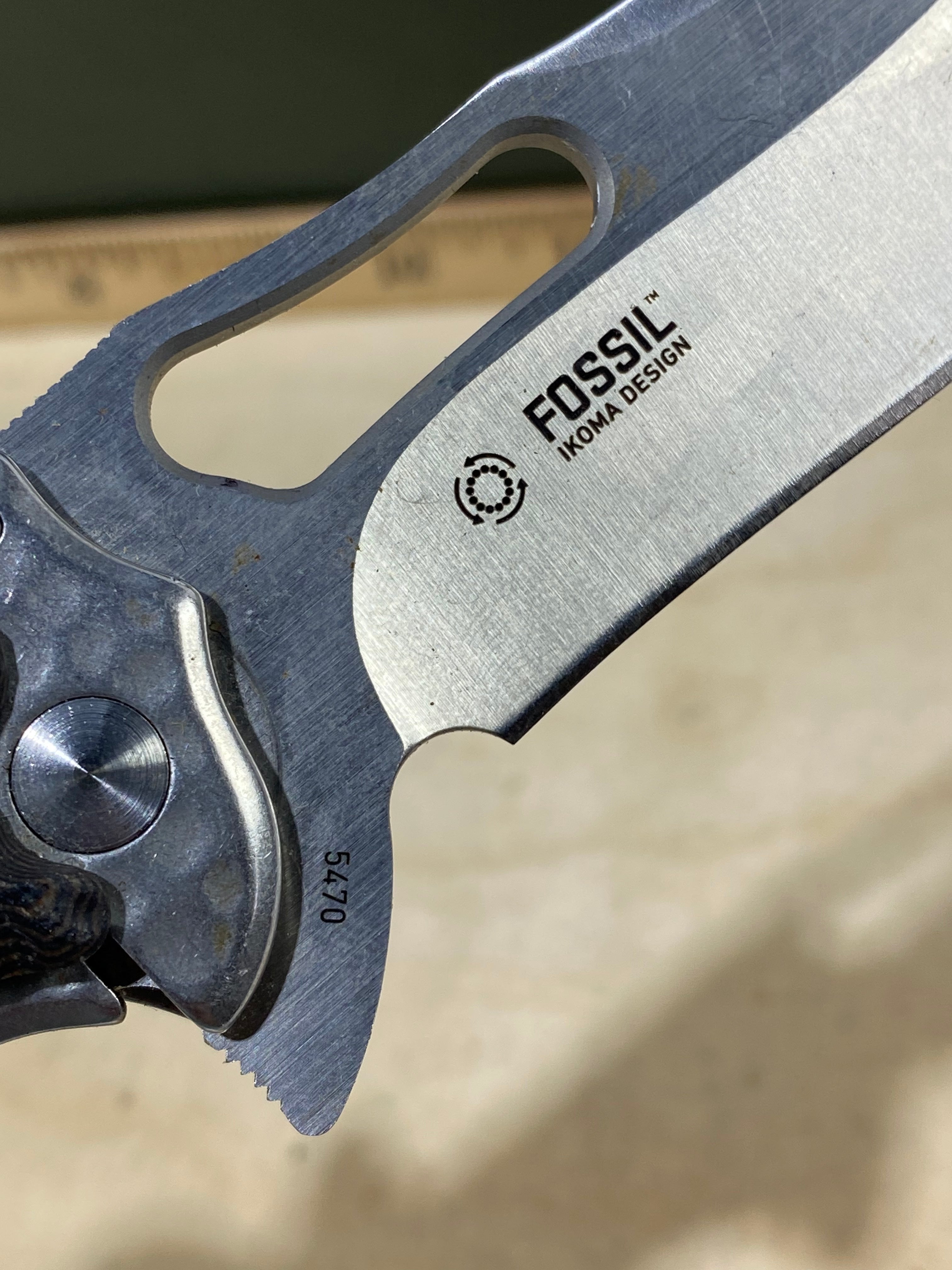 CRKT 5470 Fosil #122. Light usage