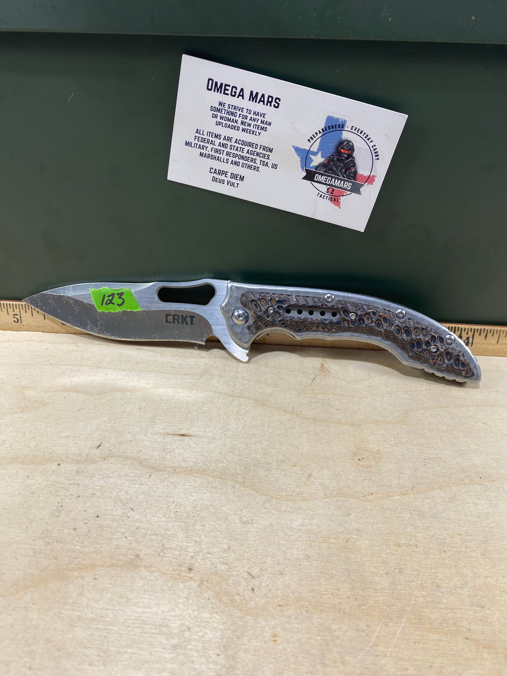 CRKT 5470 Fosil #123. Light usage. Dirty
