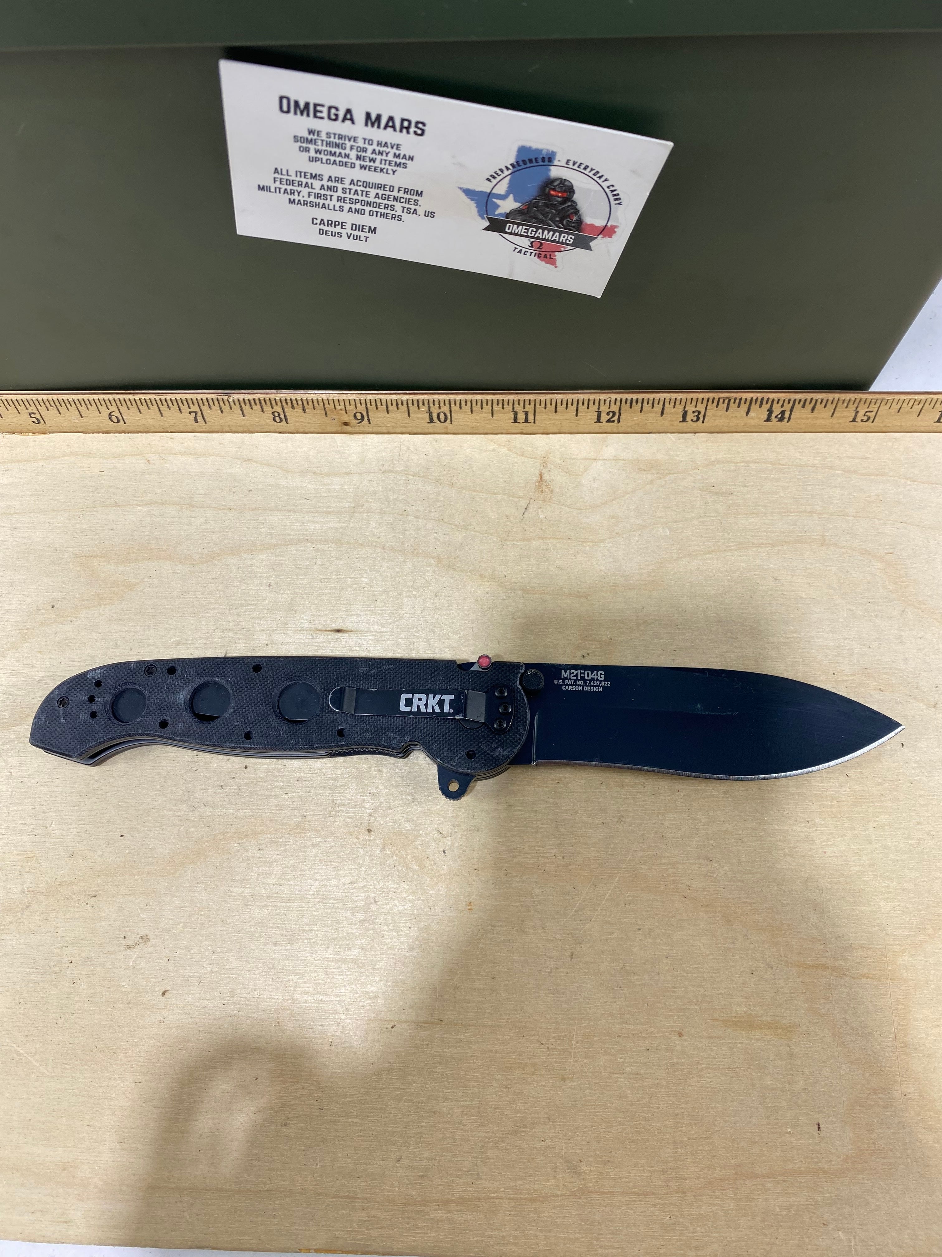 CRKT M21-04G #130. Light usage