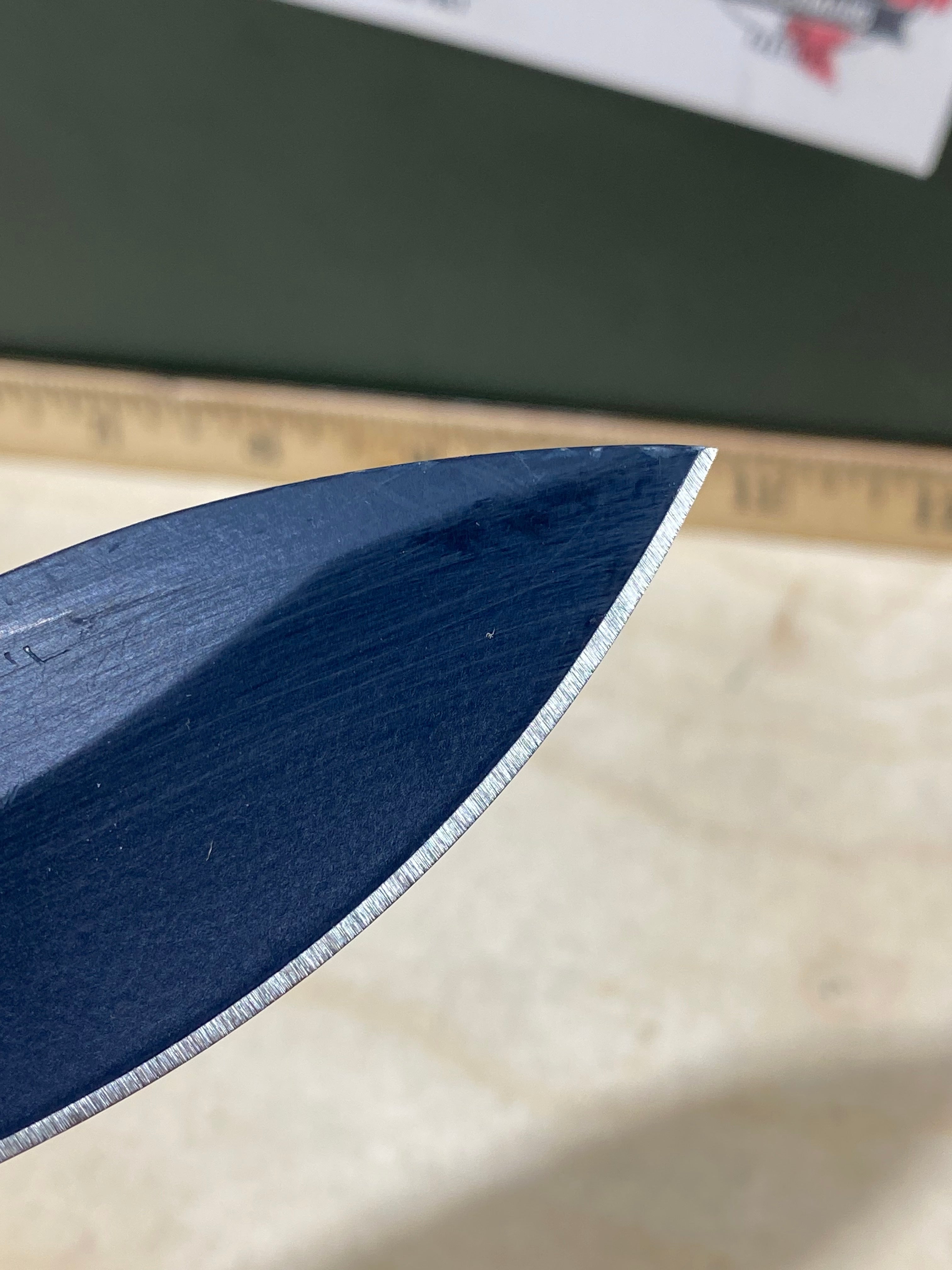 CRKT M21-04G #130. Light usage