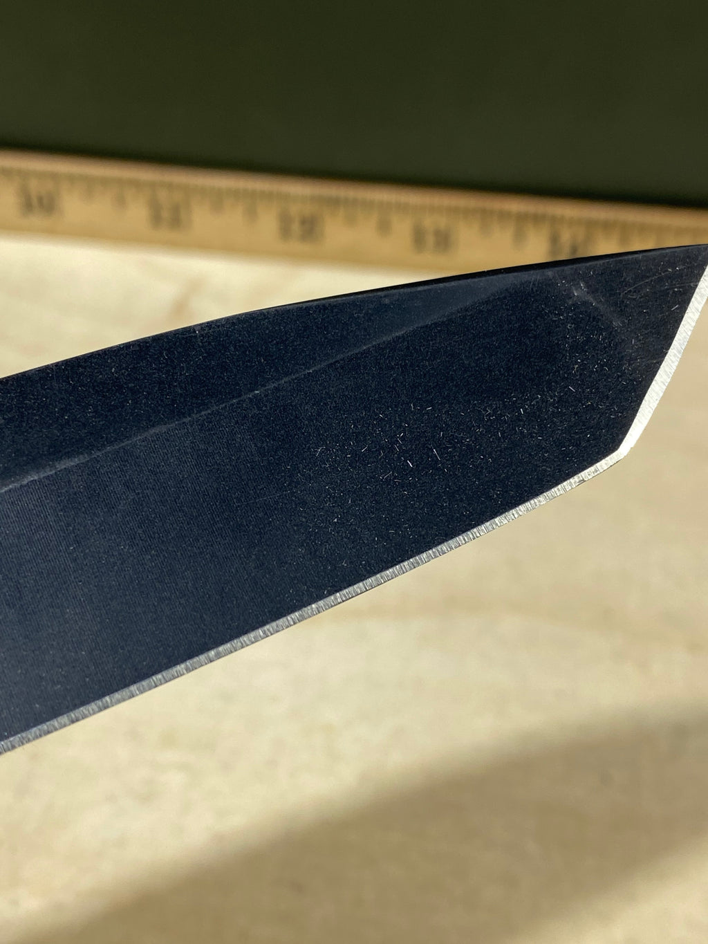 CRKT M16-04KS #131. Light usage