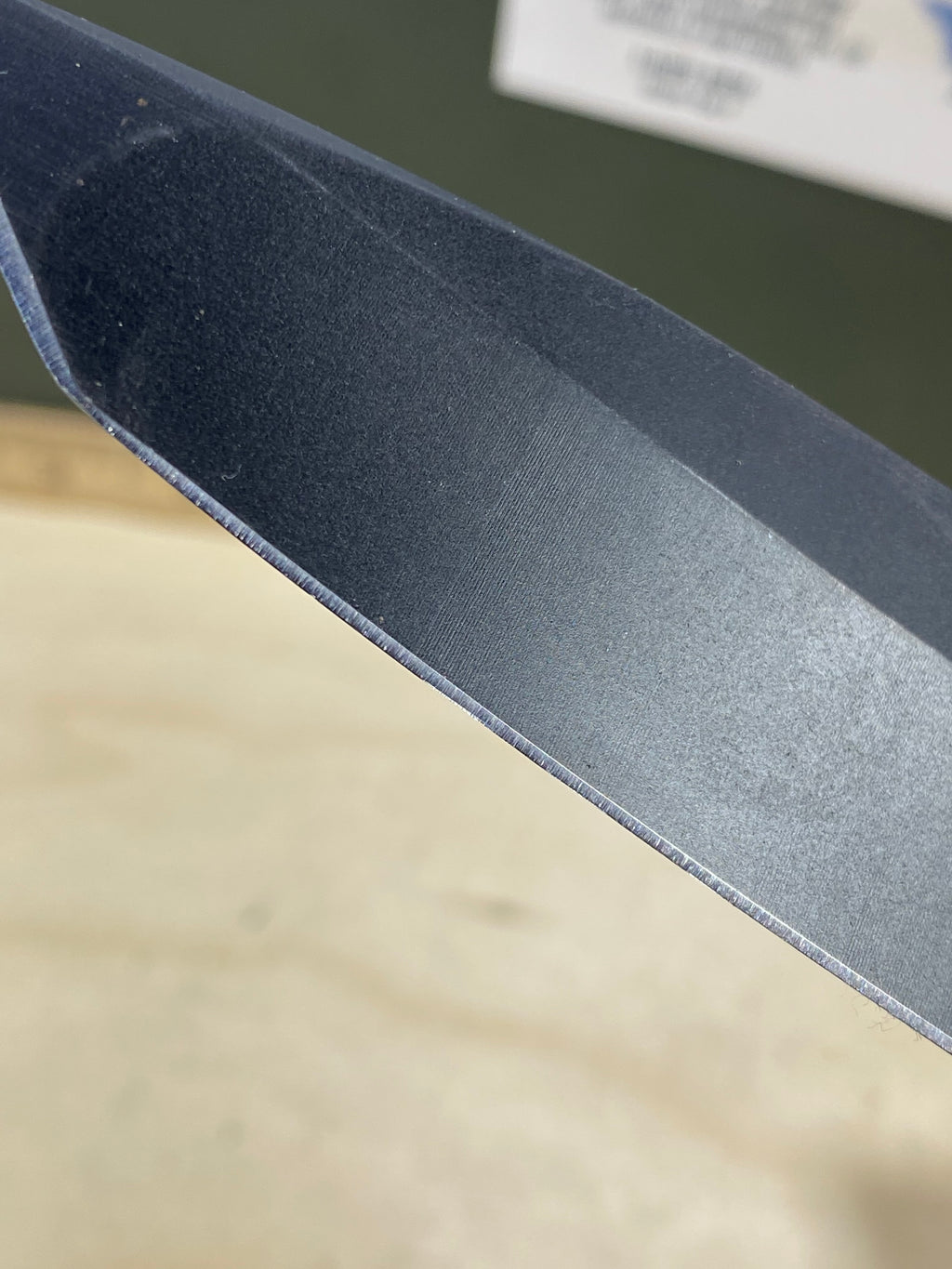 CRKT M16-04KS #131. Light usage