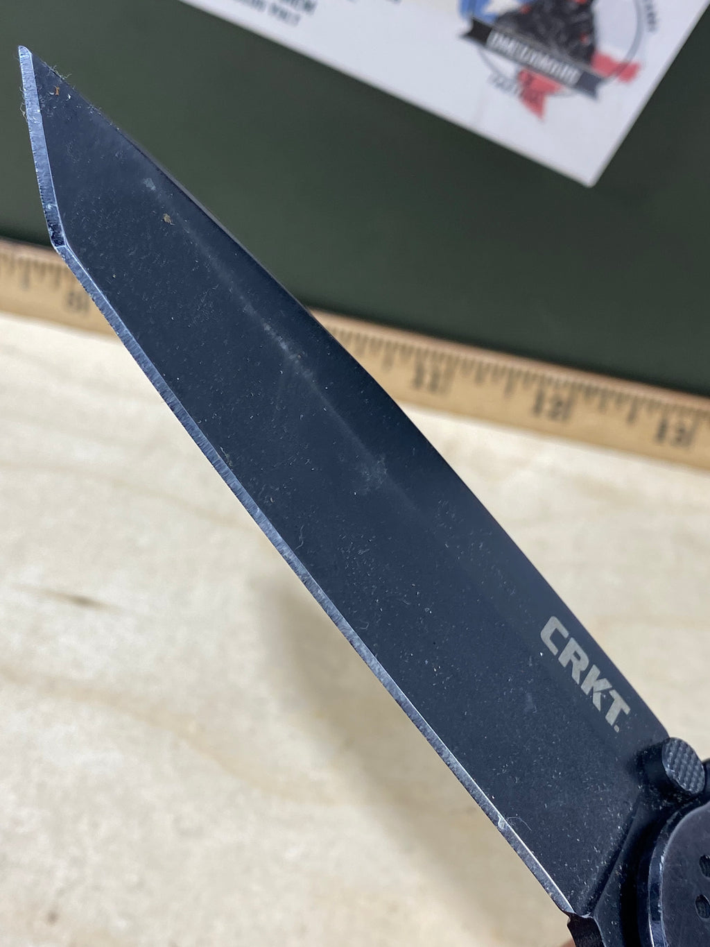 CRKT M16-04KS #133. Light usage