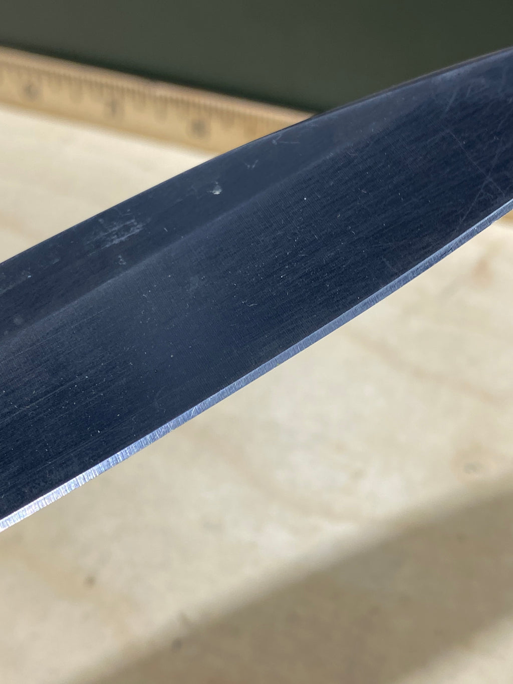 CRKT M16-04KS #135. Light usage