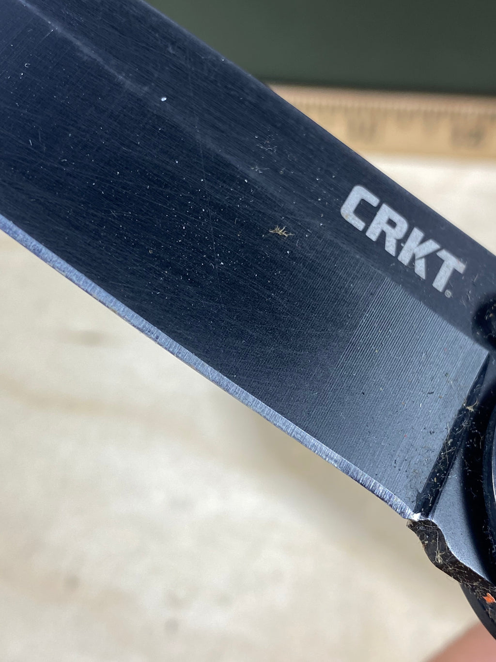 CRKT M16-04KS #135. Light usage