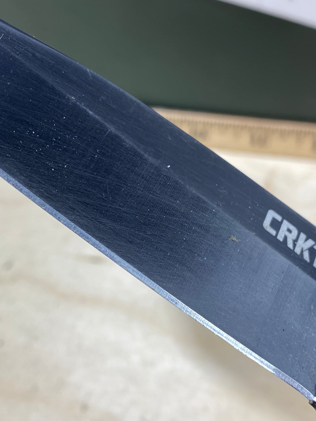 CRKT M16-04KS #135. Light usage