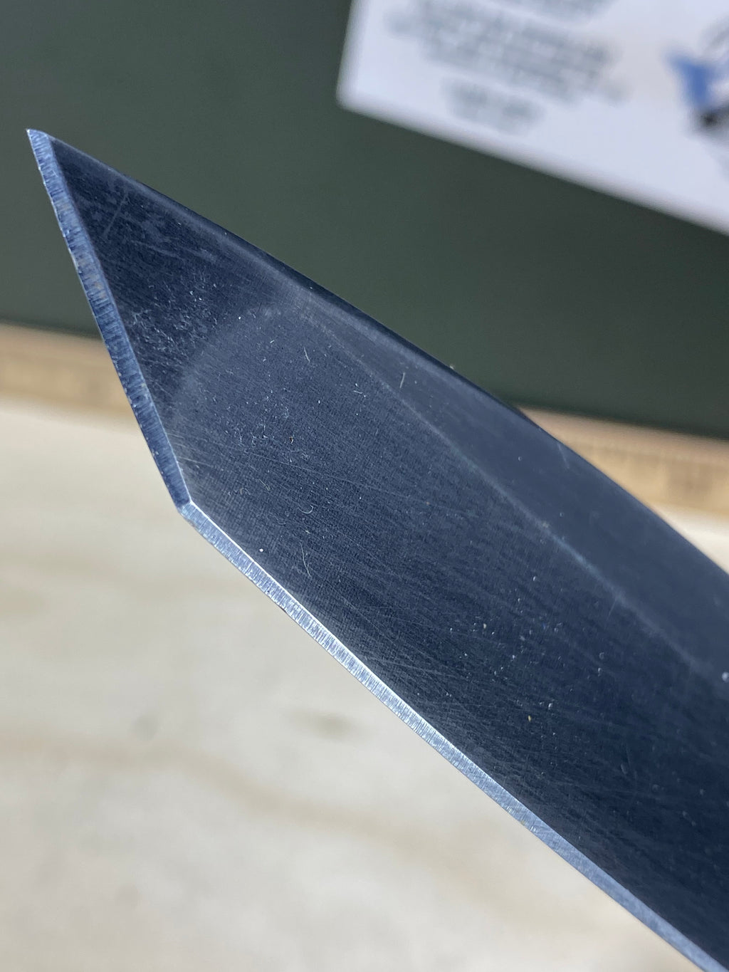 CRKT M16-04KS #135. Light usage
