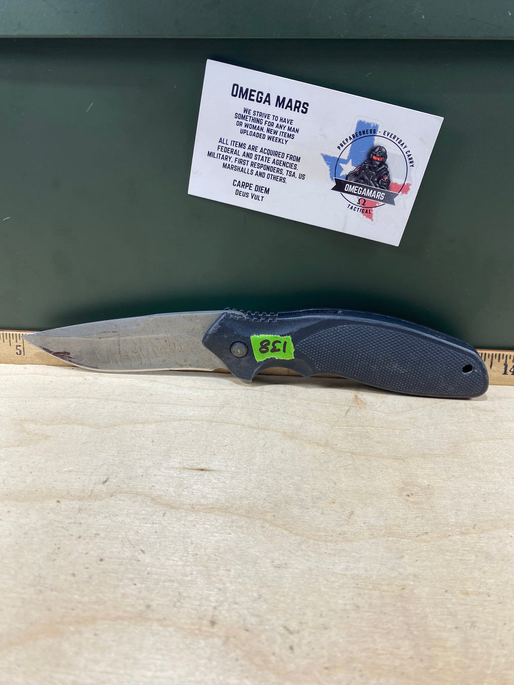 CRKT K480KKP #138. Light usage. Dirty. Resharpened. Chips on blade