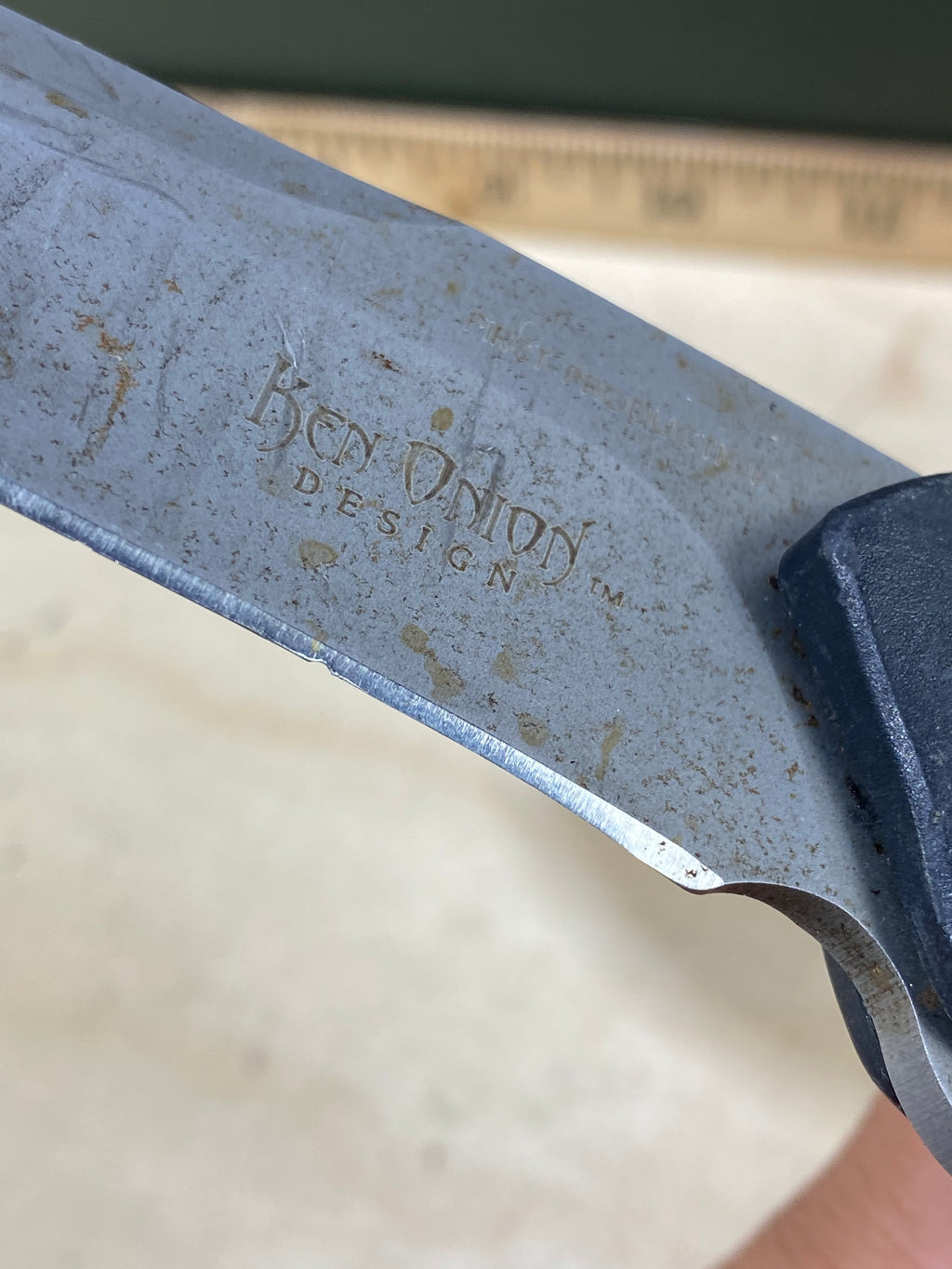 CRKT K480KKP #138. Light usage. Dirty. Resharpened. Chips on blade