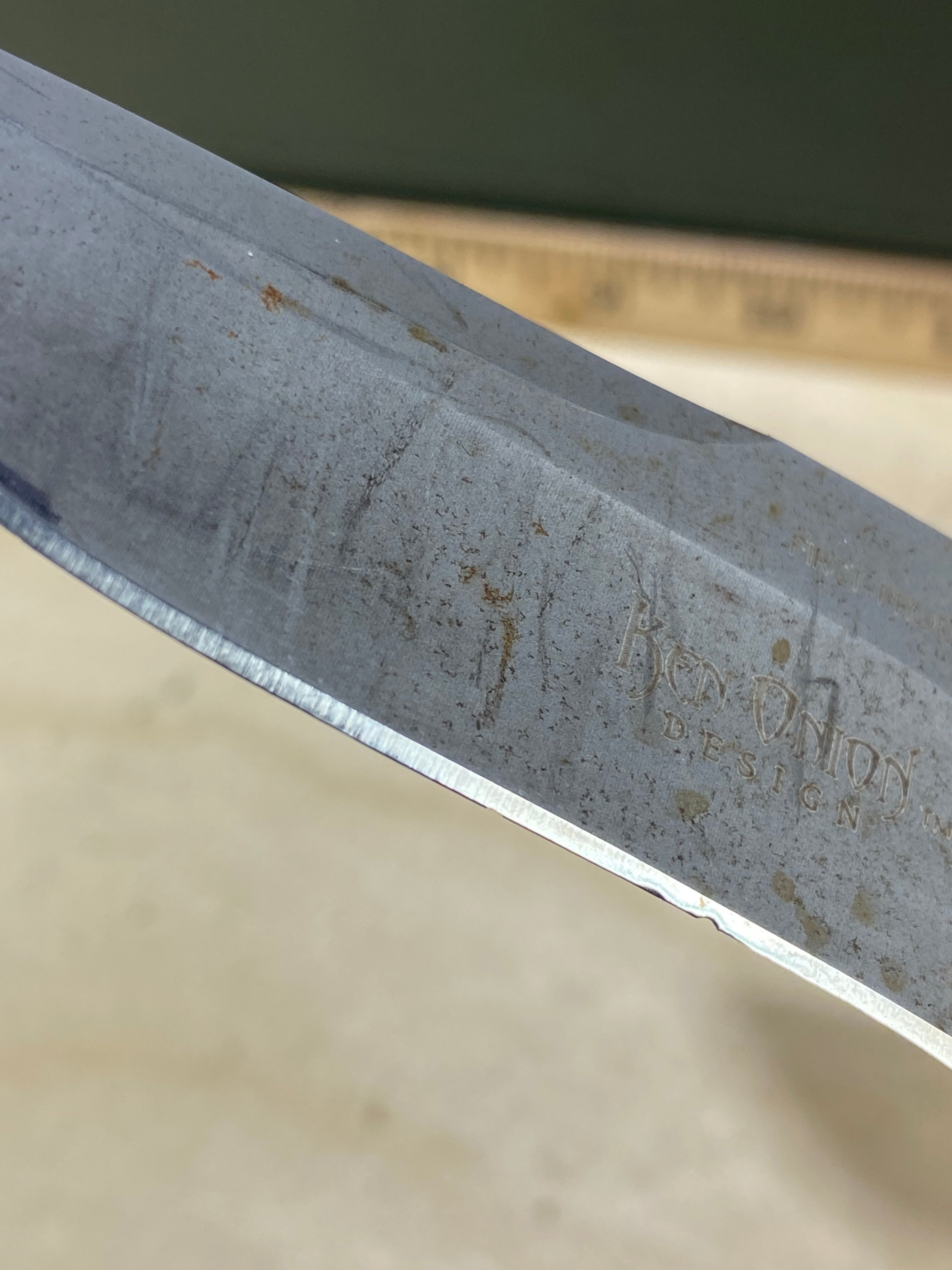 CRKT K480KKP #138. Light usage. Dirty. Resharpened. Chips on blade
