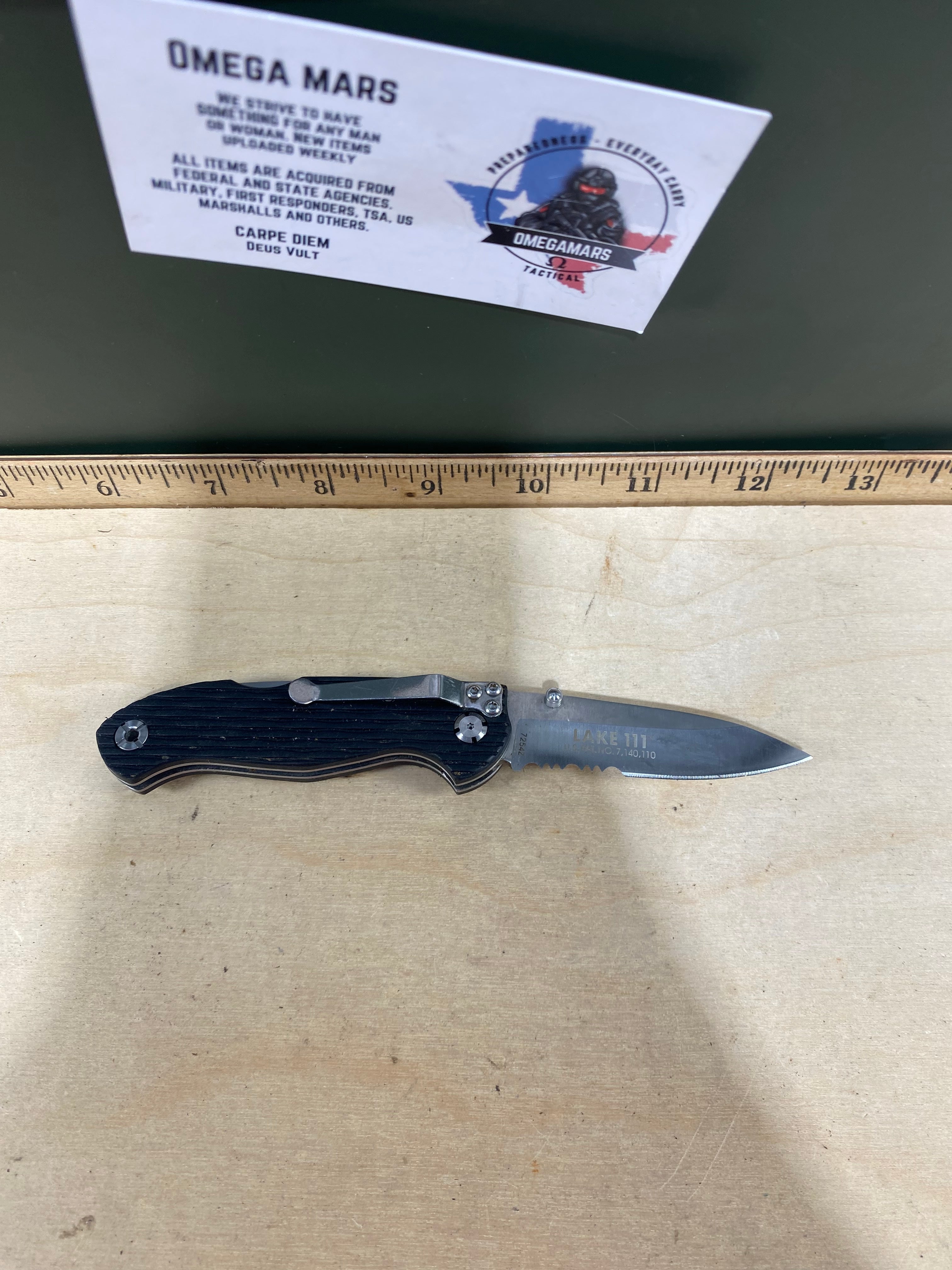 CRKT 7254Z Lake lll #-8. Light usage