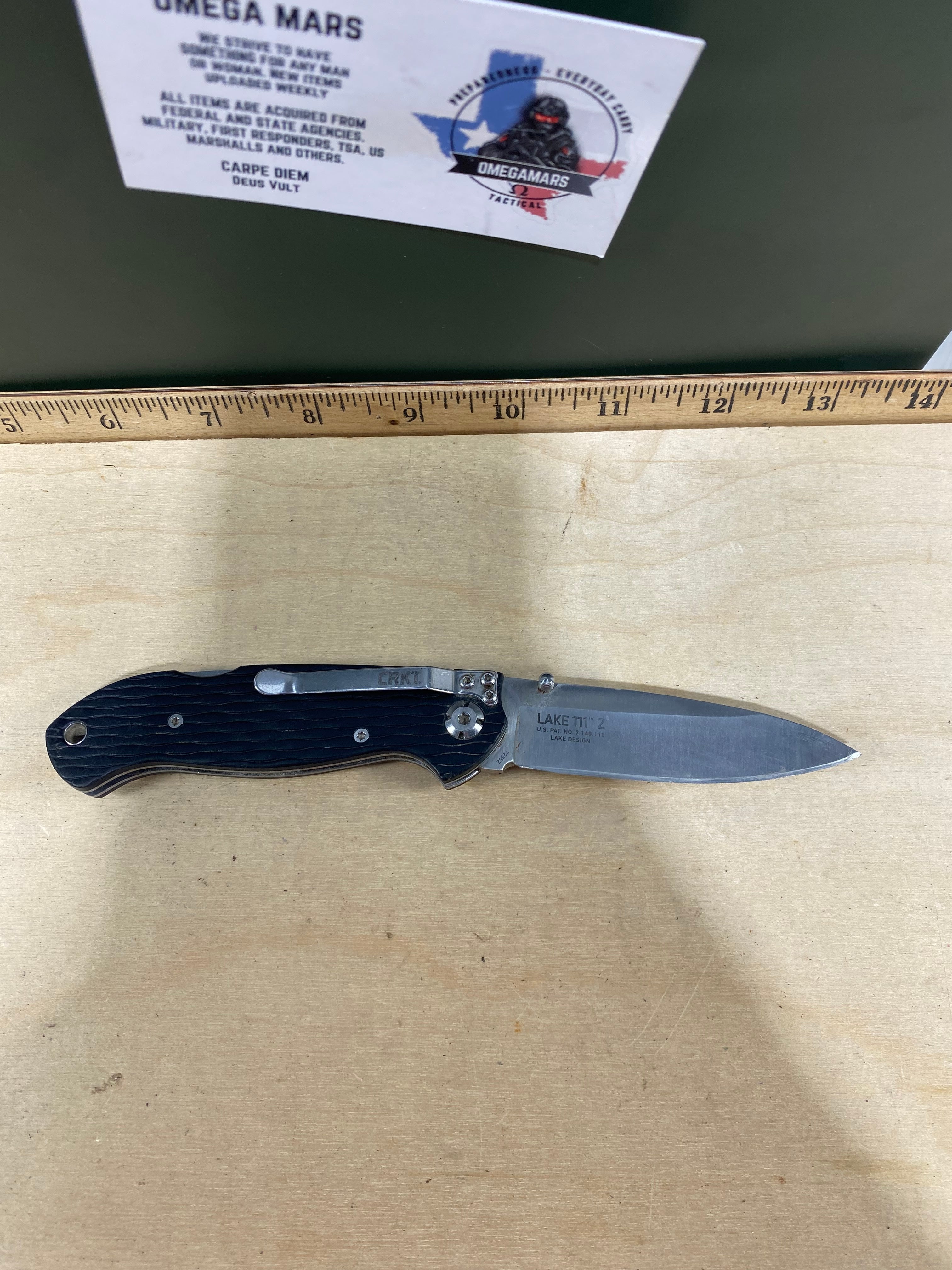 CRKT 7255Z Lake lll #-10. Light usage. Chip on blade. Resharpened. Discontinued.