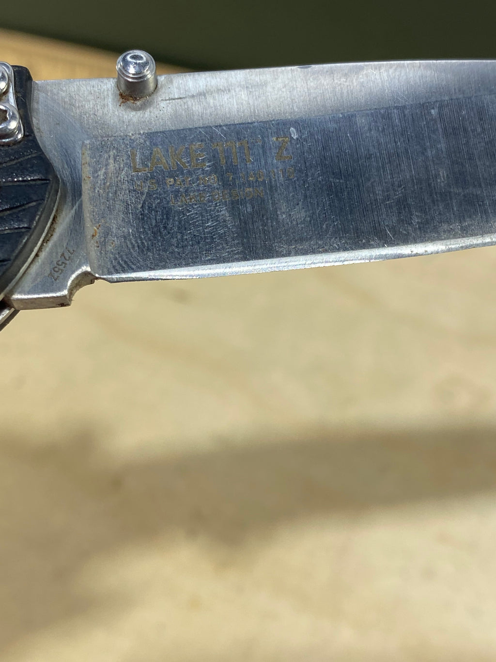 CRKT 7255Z Lake lll #-10. Light usage. Chip on blade. Resharpened. Discontinued.