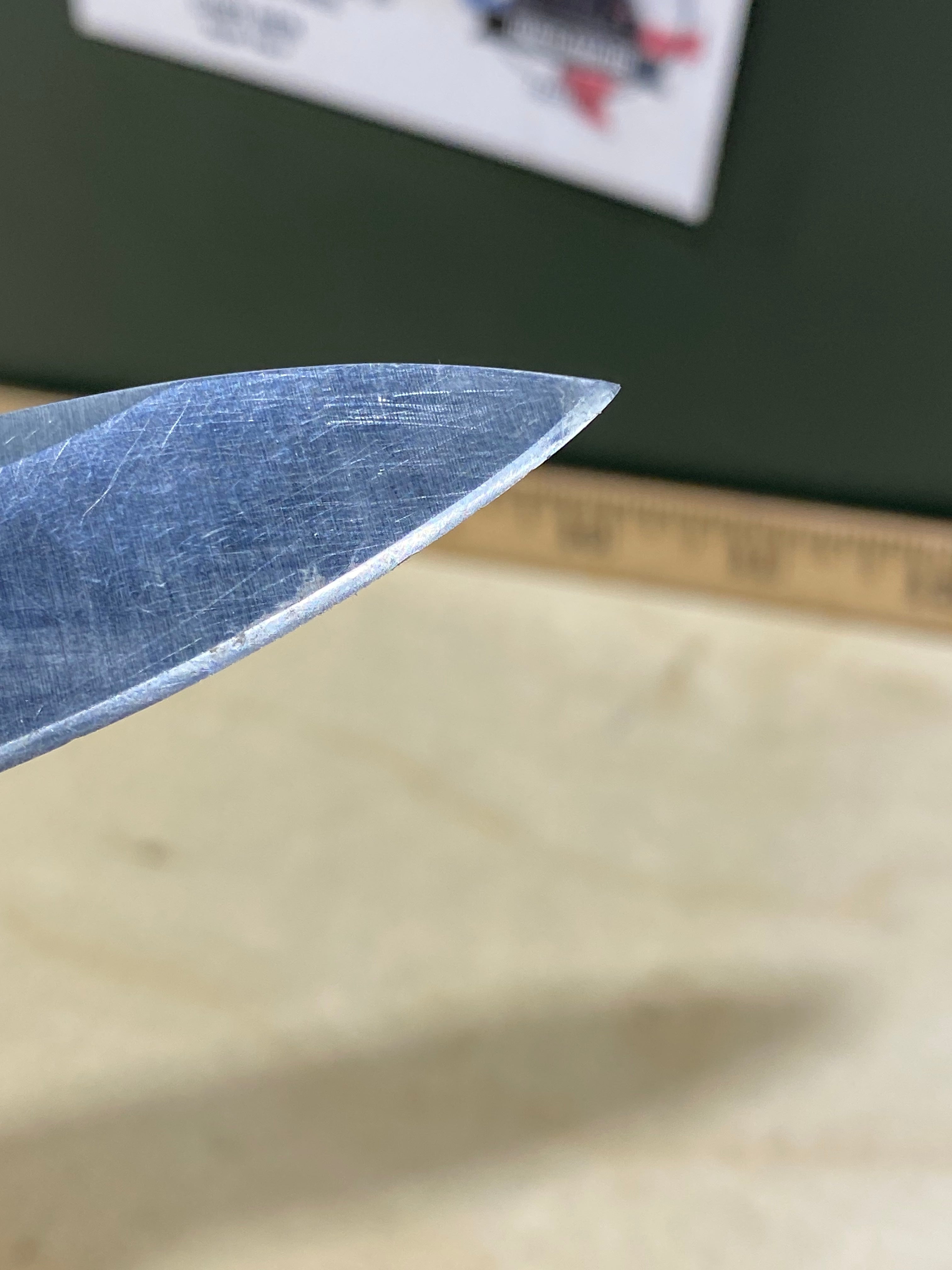 CRKT 7255Z Lake lll #-10. Light usage. Chip on blade. Resharpened. Discontinued.