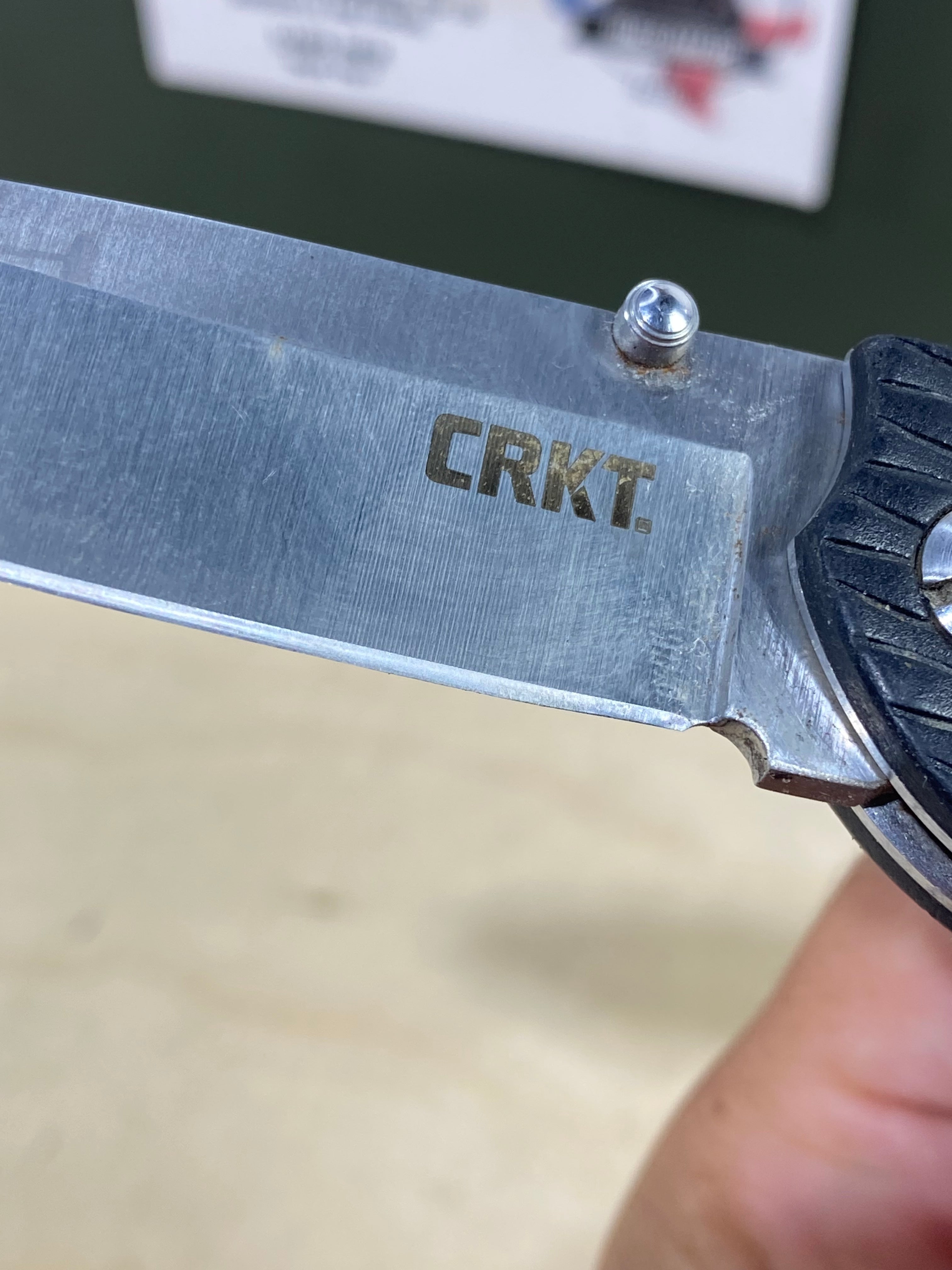 CRKT 7255Z Lake lll #-10. Light usage. Chip on blade. Resharpened. Discontinued.