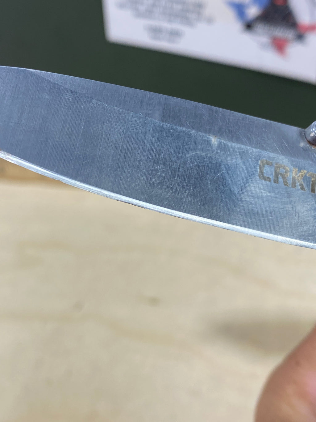 CRKT 7255Z Lake lll #-10. Light usage. Chip on blade. Resharpened. Discontinued.
