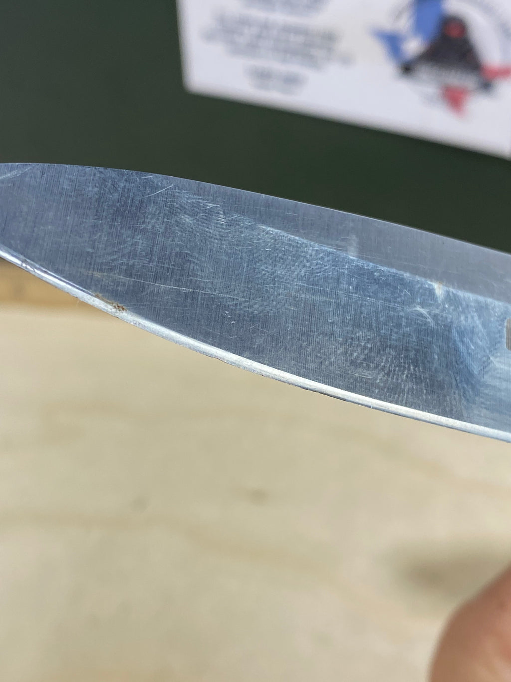 CRKT 7255Z Lake lll #-10. Light usage. Chip on blade. Resharpened. Discontinued.