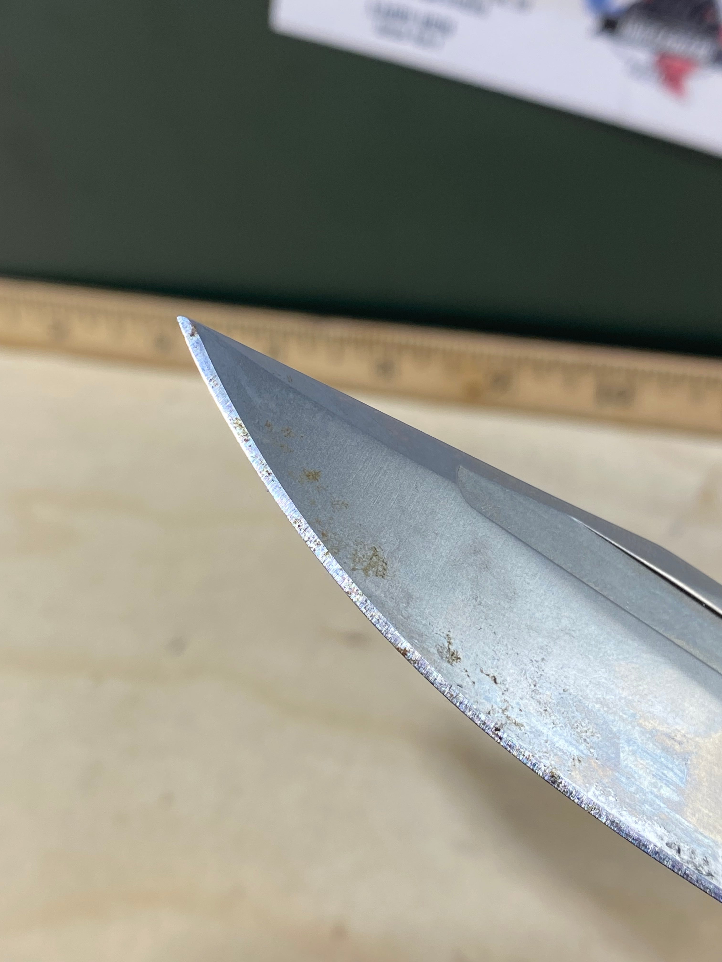 CRKT 2372 #-16. Light usage. Dirty.
