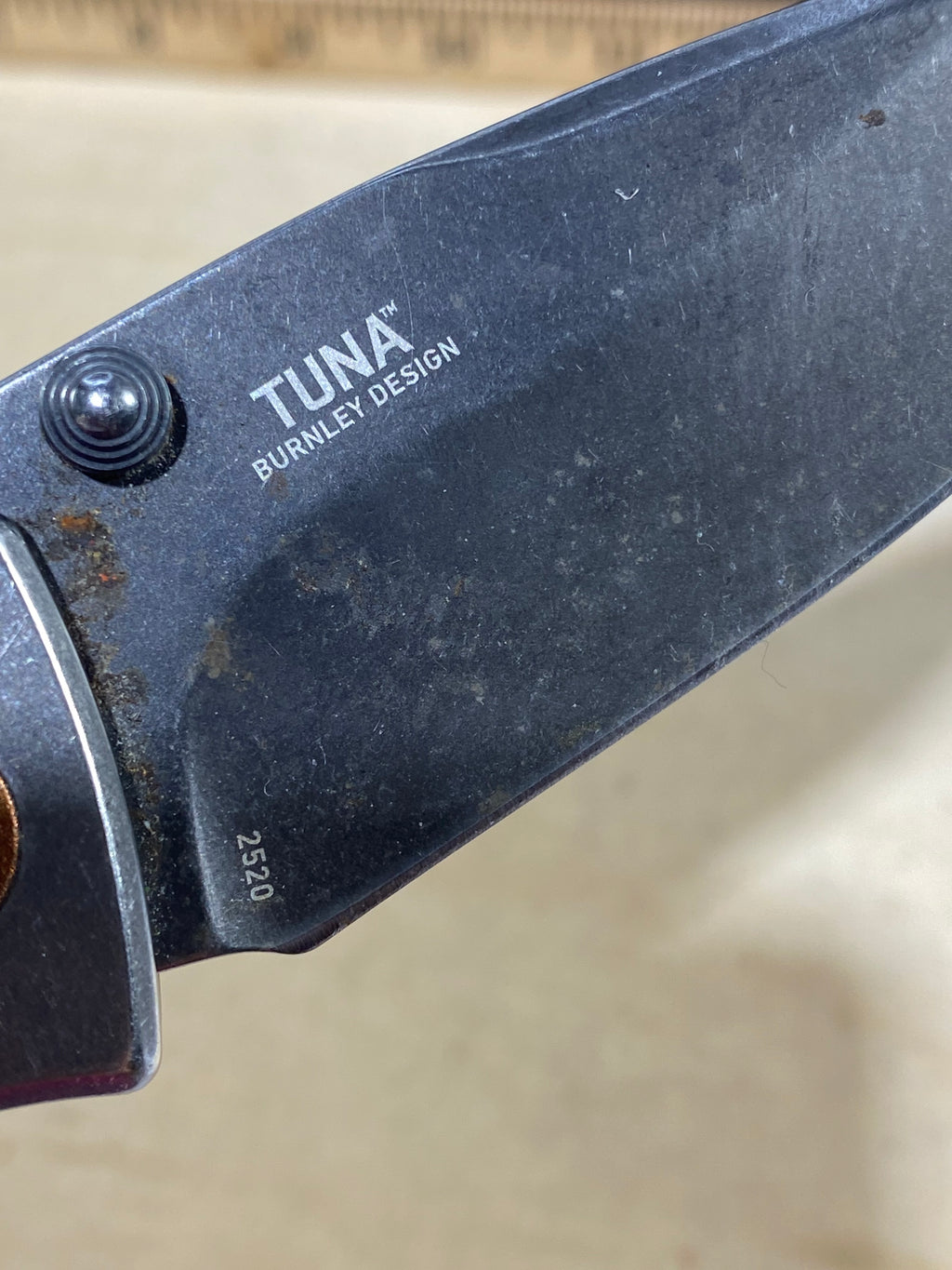 CRKT 2520 Tuna #-17. Light usage. Dirty.