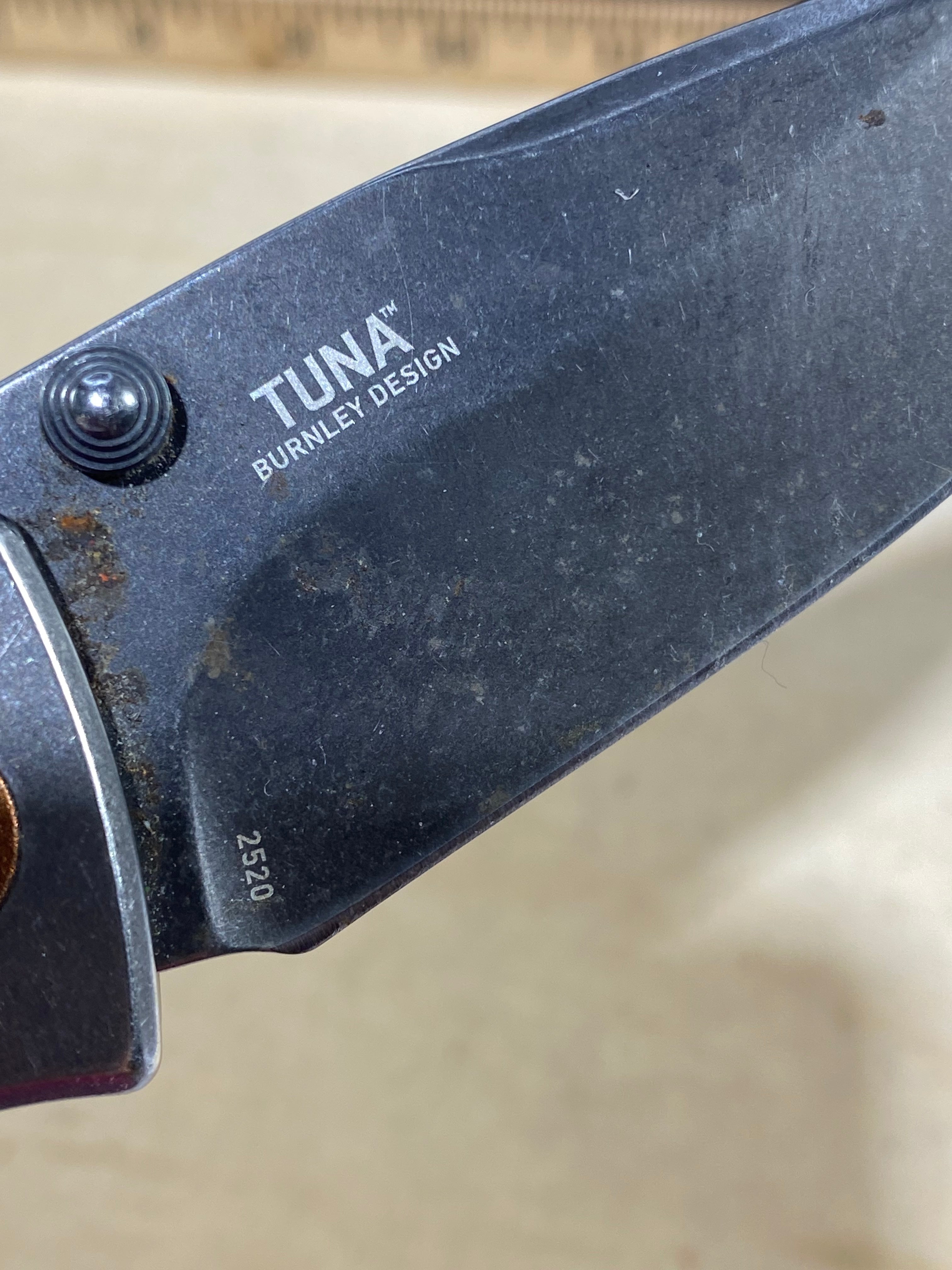 CRKT 2520 Tuna #-17. Light usage. Dirty.