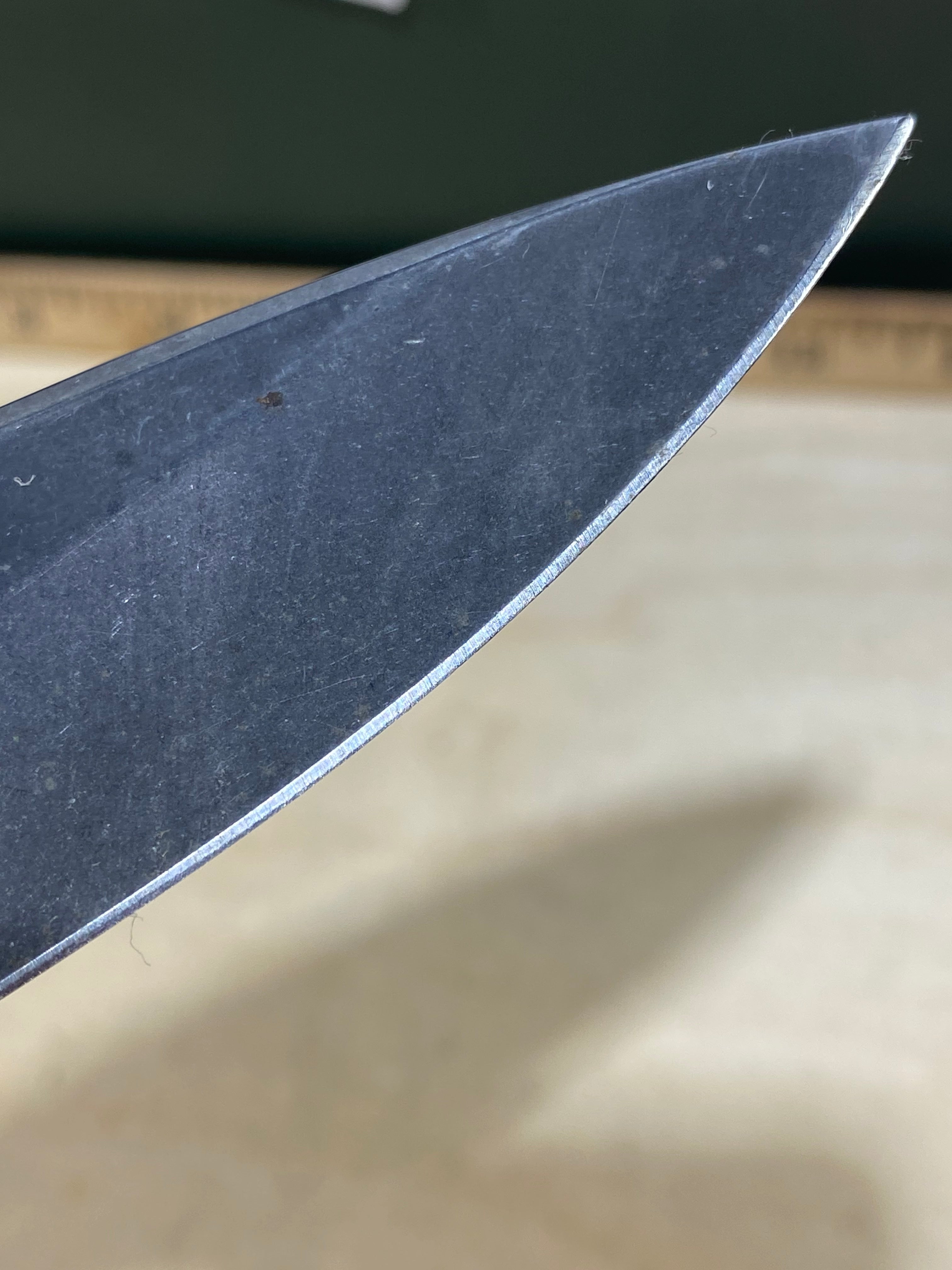 CRKT 2520 Tuna #-17. Light usage. Dirty.