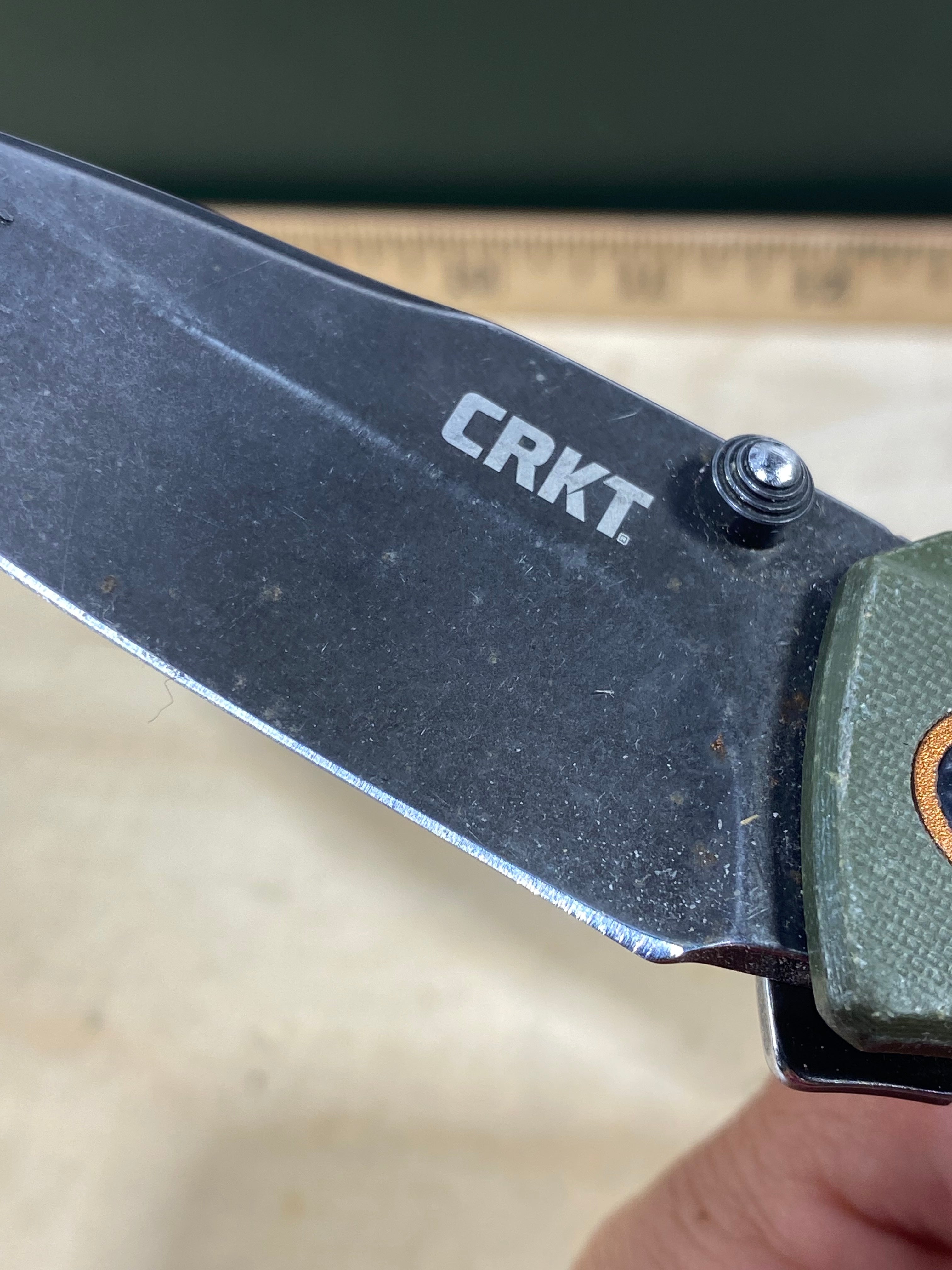 CRKT 2520 Tuna #-17. Light usage. Dirty.