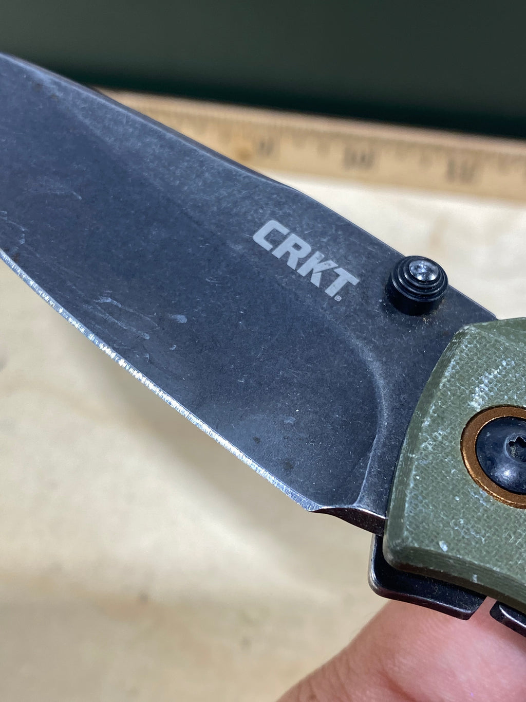 CRKT 2520 Tuna #-18. Light usage.