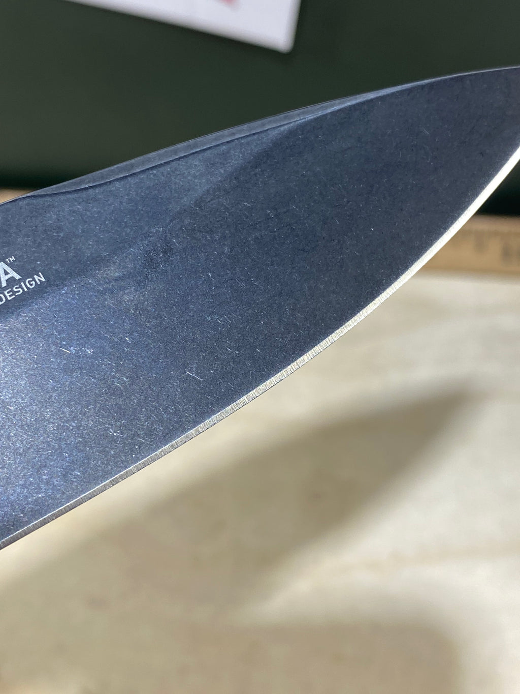 CRKT 2520 Tuna #-20. Light usage. Pocket clip it's bend out.