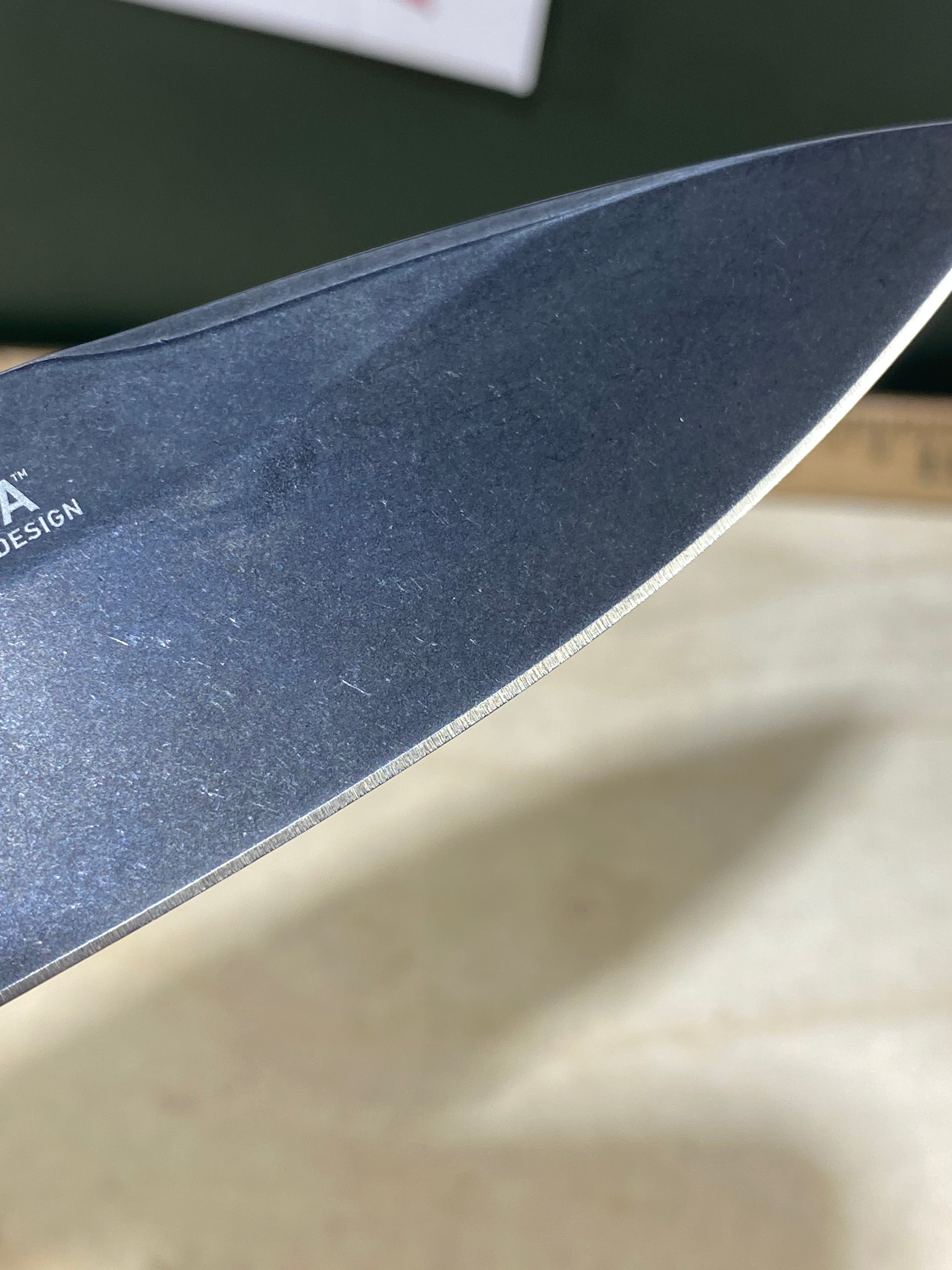 CRKT 2520 Tuna #-20. Light usage. Pocket clip it's bend out.