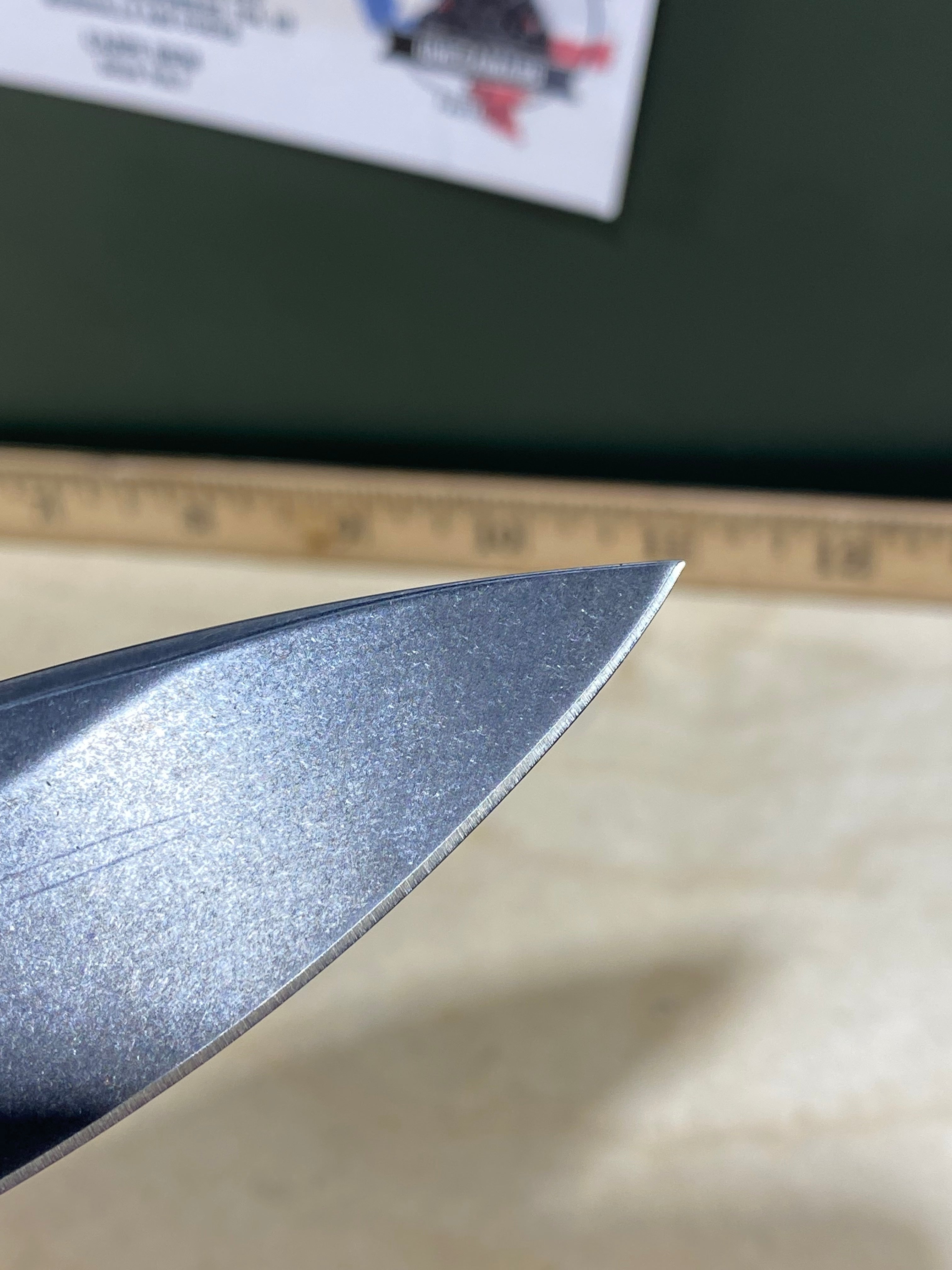 CRKT 2520 Tuna #-20. Light usage. Pocket clip it's bend out.