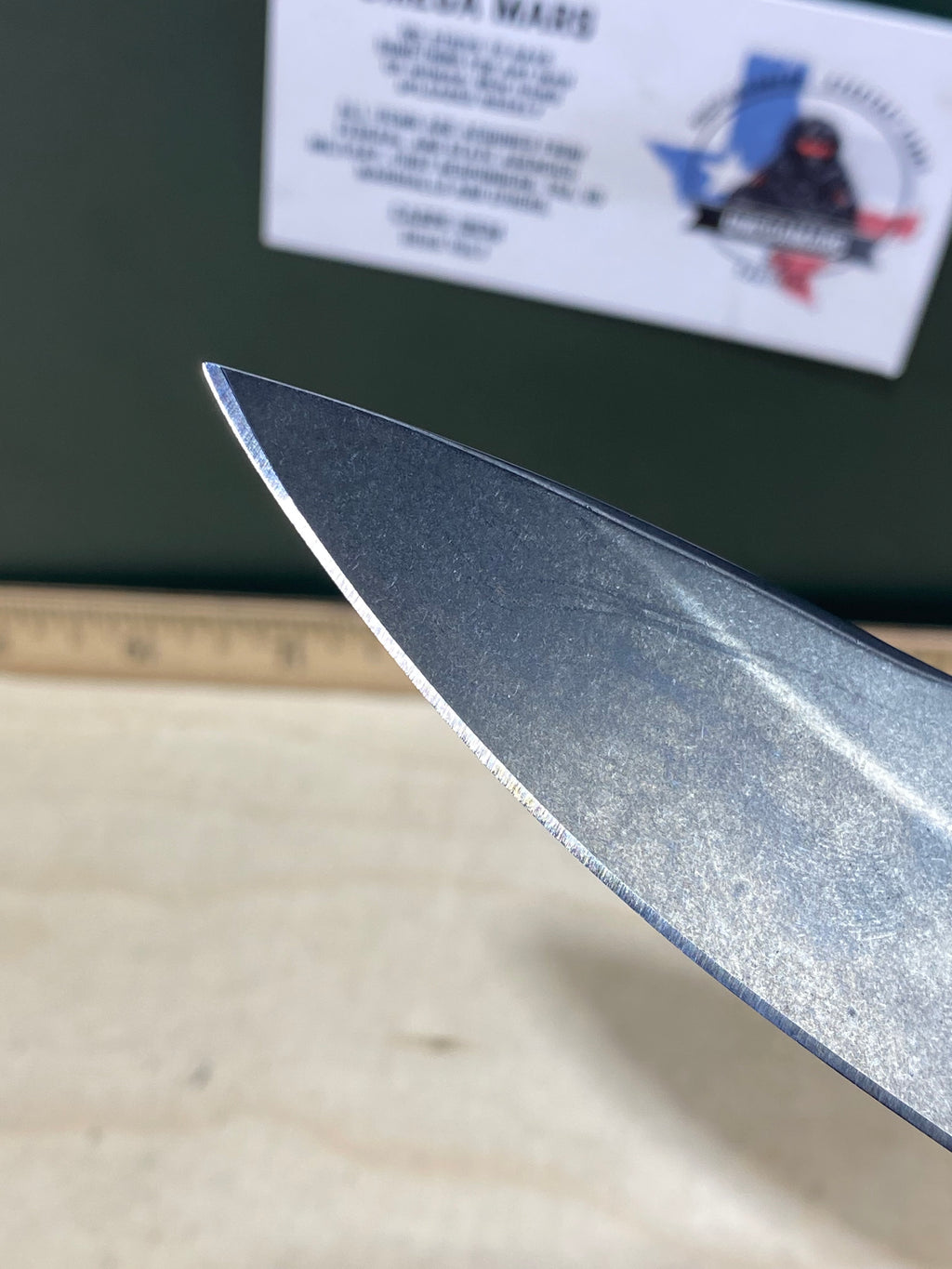 CRKT 2520 Tuna #-20. Light usage. Pocket clip it's bend out.