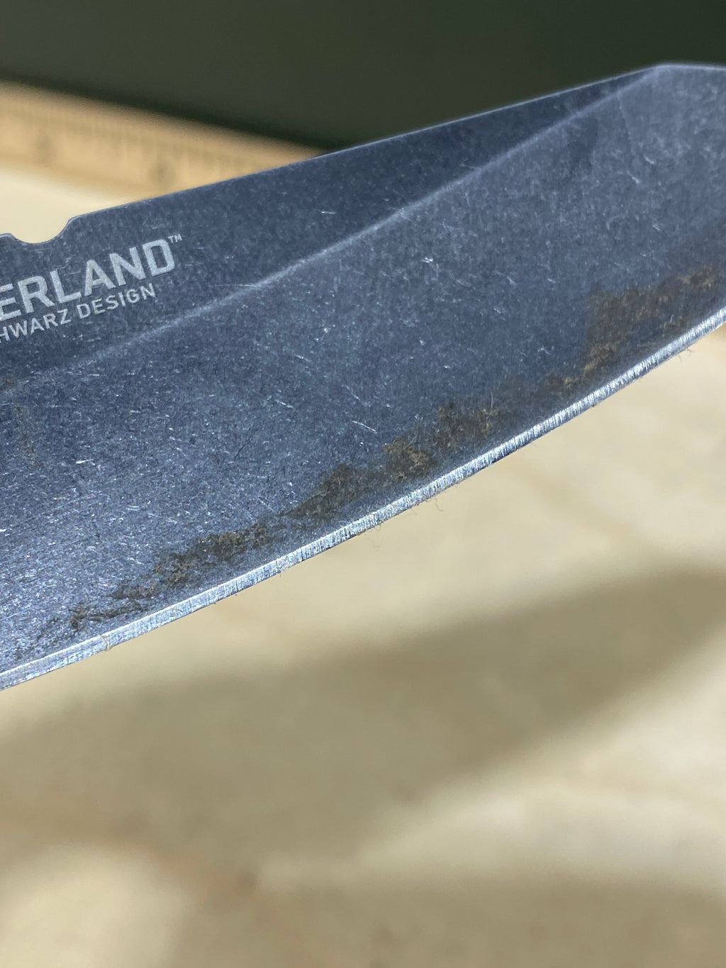 CRKT 6280 Overland #-24. Light usage. Dirty. Chip on blade.