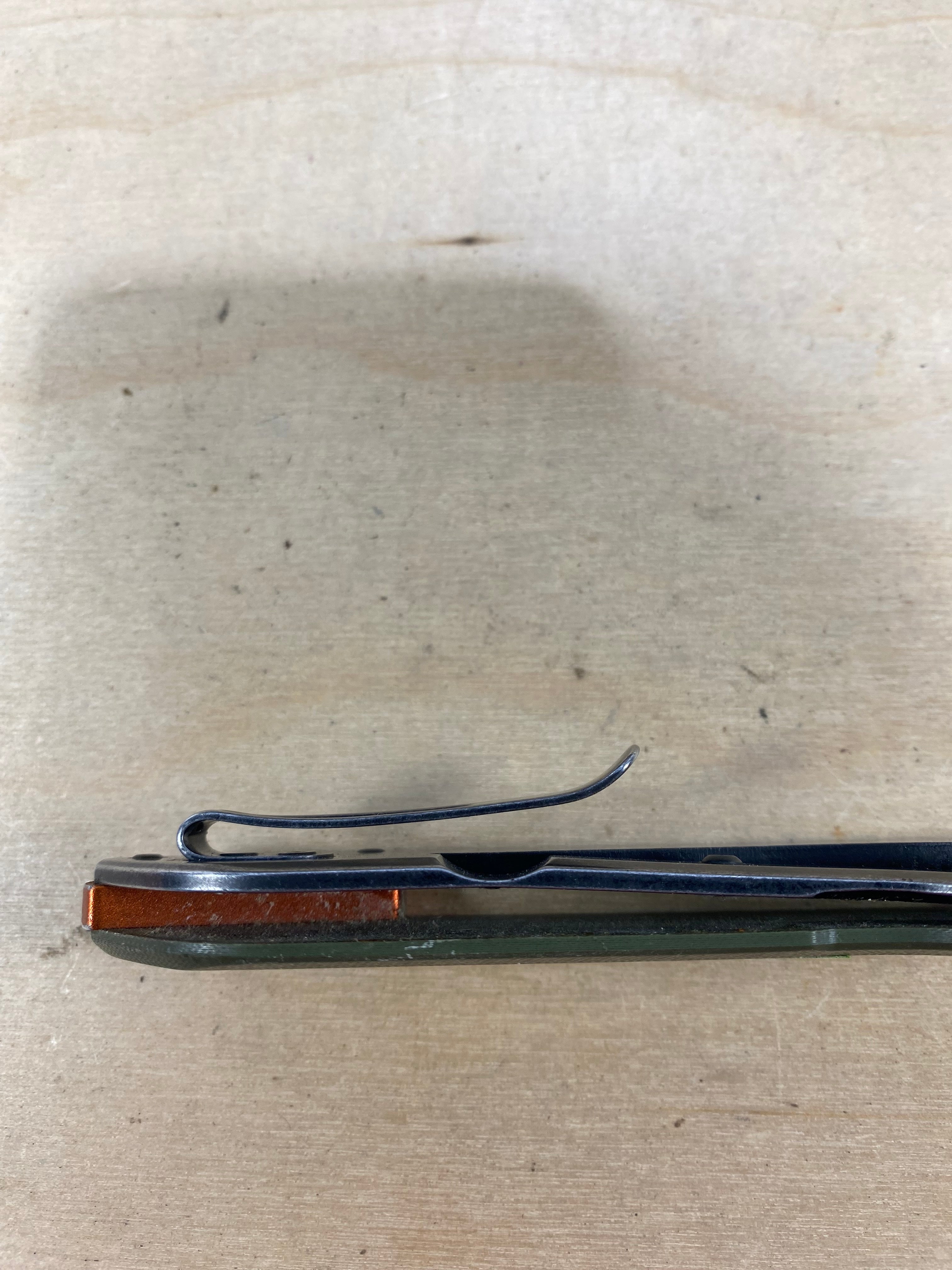 CRKT 6280 Overland #-25. Light usage. Pocket clip it's bend out.