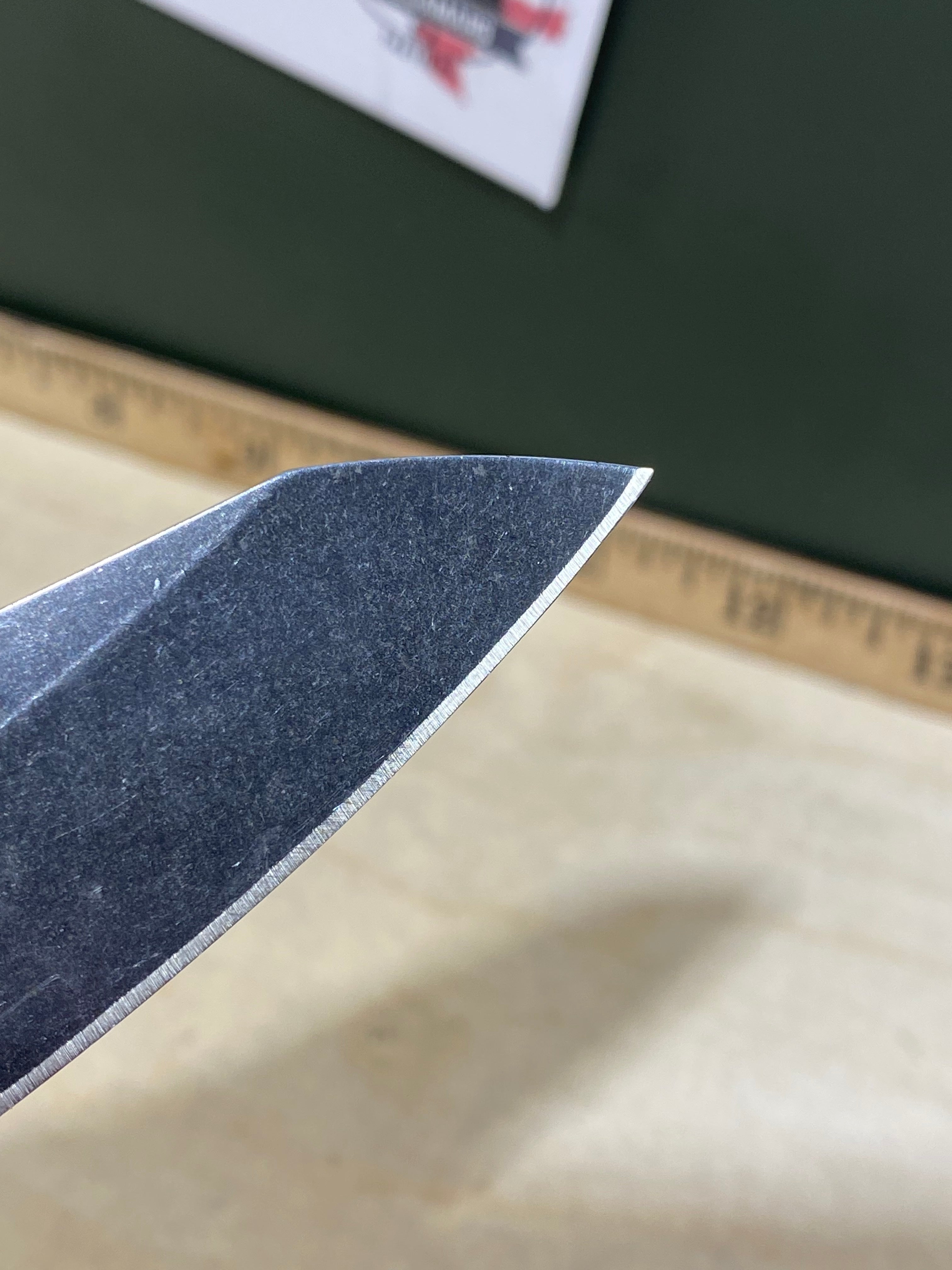 CRKT 6280 Overland #-25. Light usage. Pocket clip it's bend out.